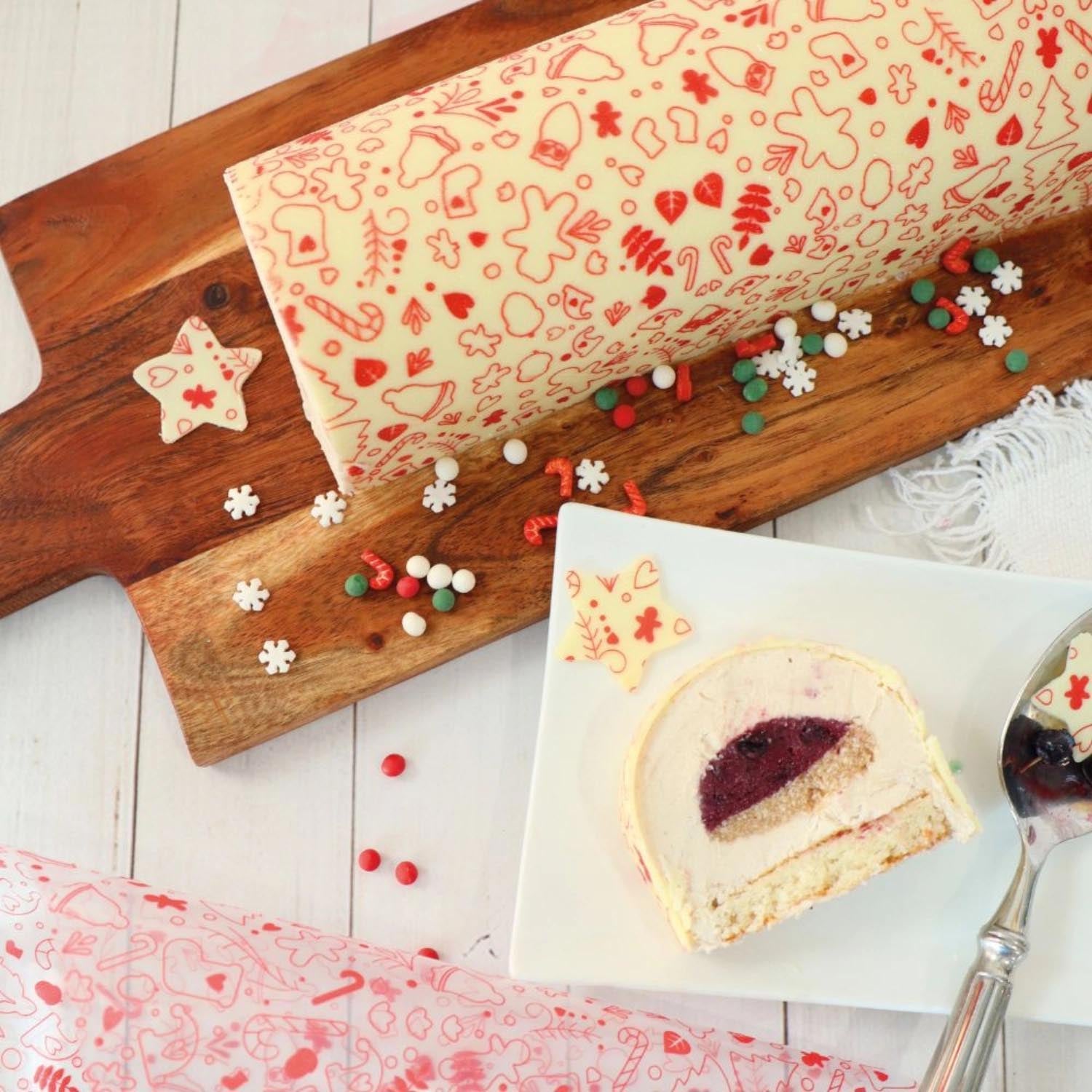 Zwei rote Transferbögen mit festlichen Weihnachtsmotiven, perfekt zum Dekorieren von Schokolade und Gebäck für die Feiertage.