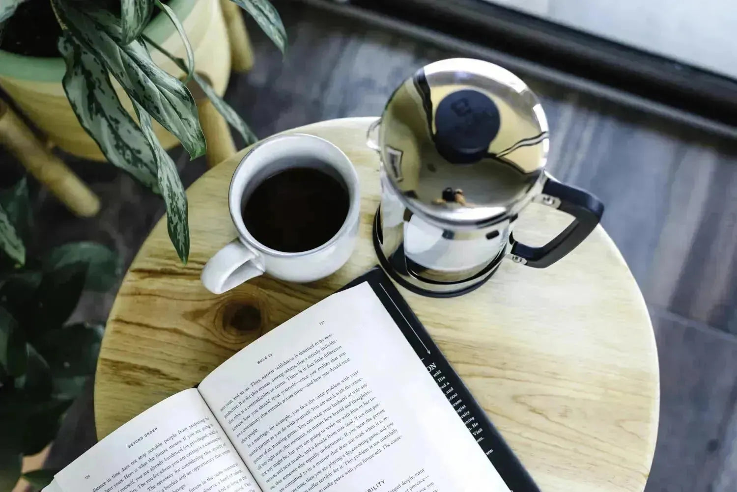 Die Espro P5 French Press, 946ml, glänzend, mit doppeltem Filtersystem, für reinen und geschmackvollen Kaffeegenuss.