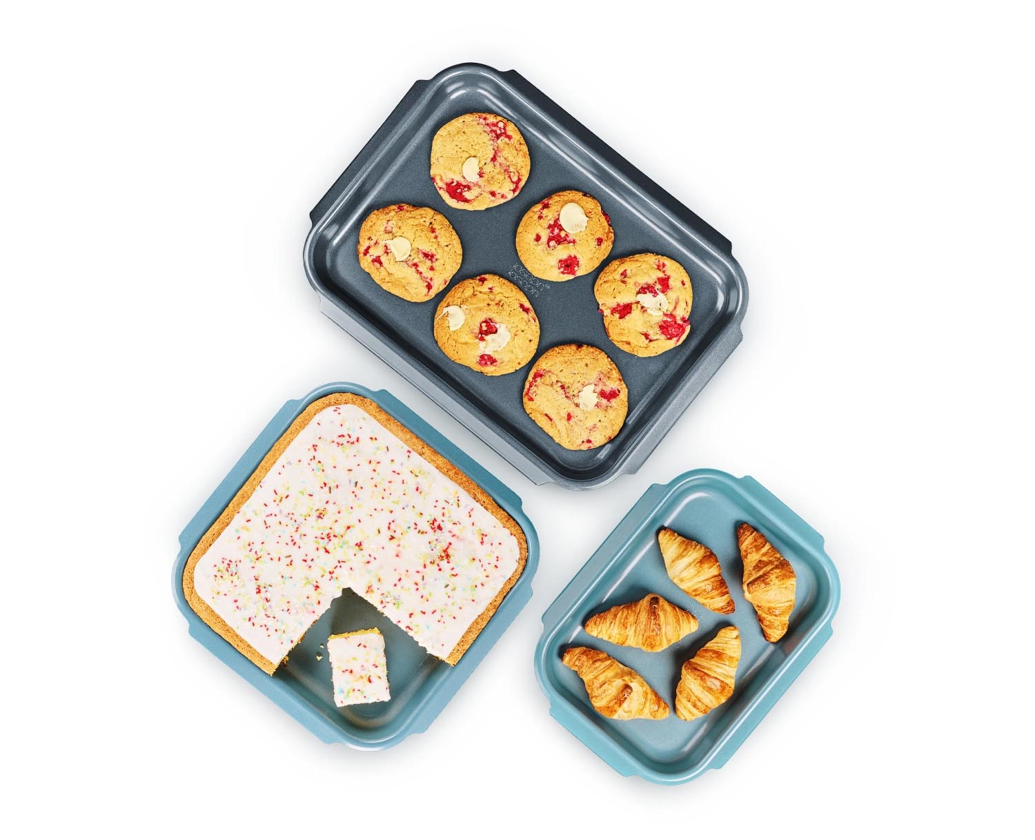 Praktisches 3er Backform-Set von Joseph Joseph, stapelbar und platzsparend, ideal für vielseitiges Backen in drei Grössen.