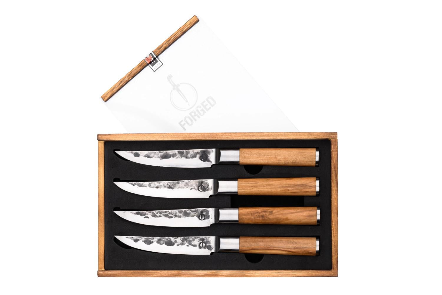 Olive Steakmesser 10cm in Beige präsentiert im Onlineshop von KAQTU Design AG. Küchenmesser ist von Forged