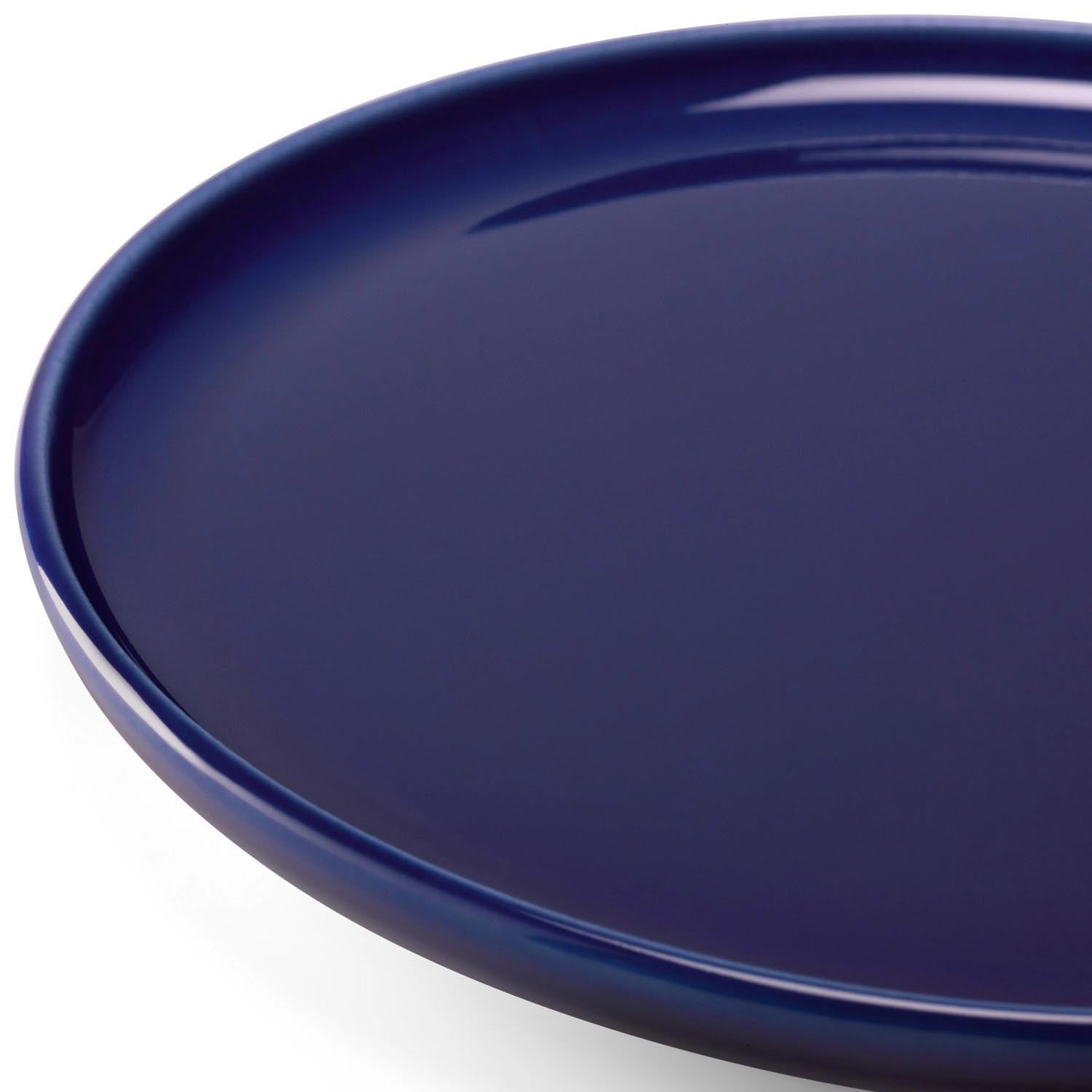 Set aus zwei flachen Tellern (20 cm) in Kobaltblau von LSA, perfekt für stilvolle Tischgestaltung und modernes Servieren.