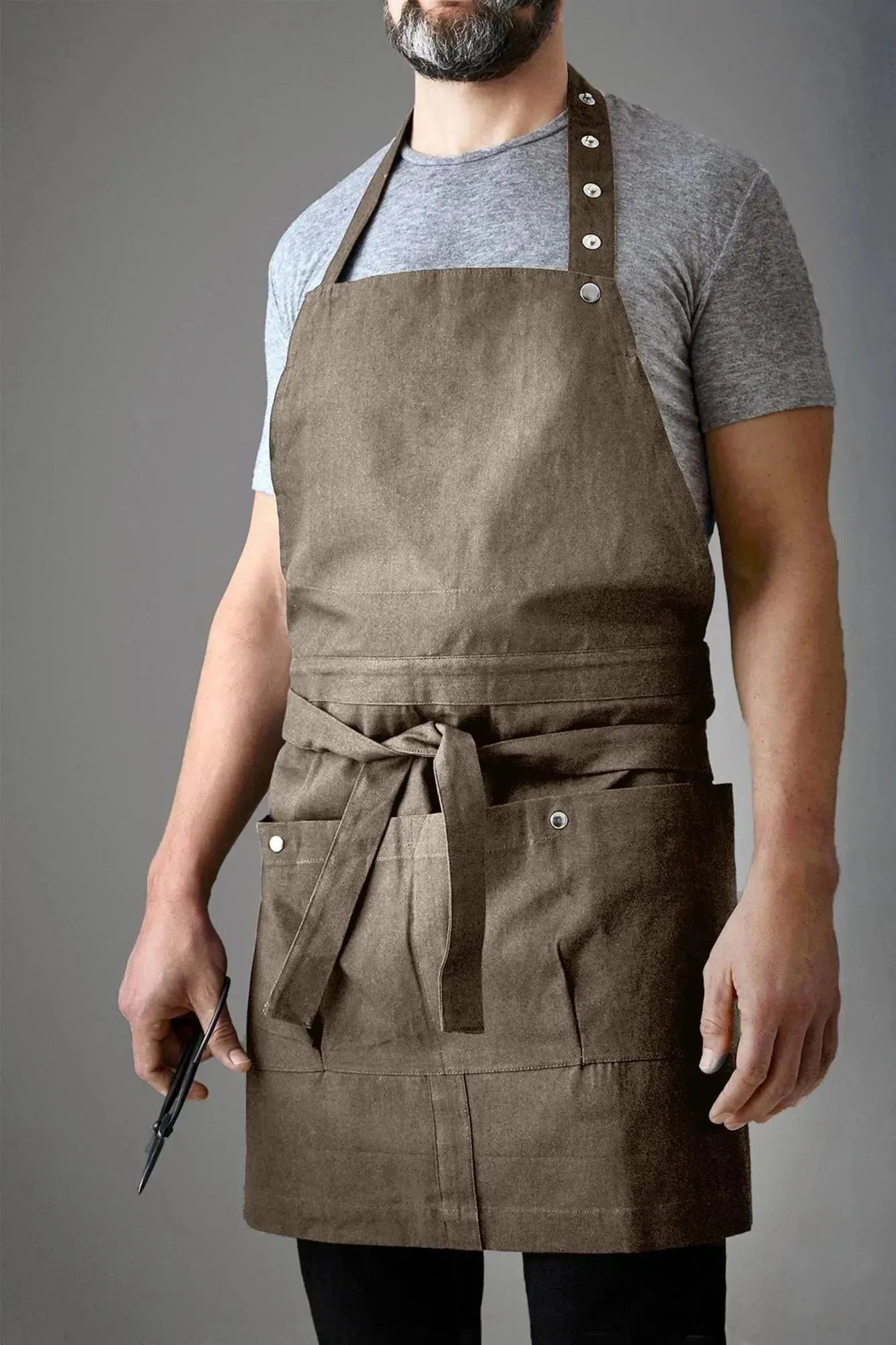 Hochwertige Kochschürze aus Bio-Baumwolle, 100x74cm, in elegantem Clay-Ton, nachhaltig und stilvoll von The Organic Company.