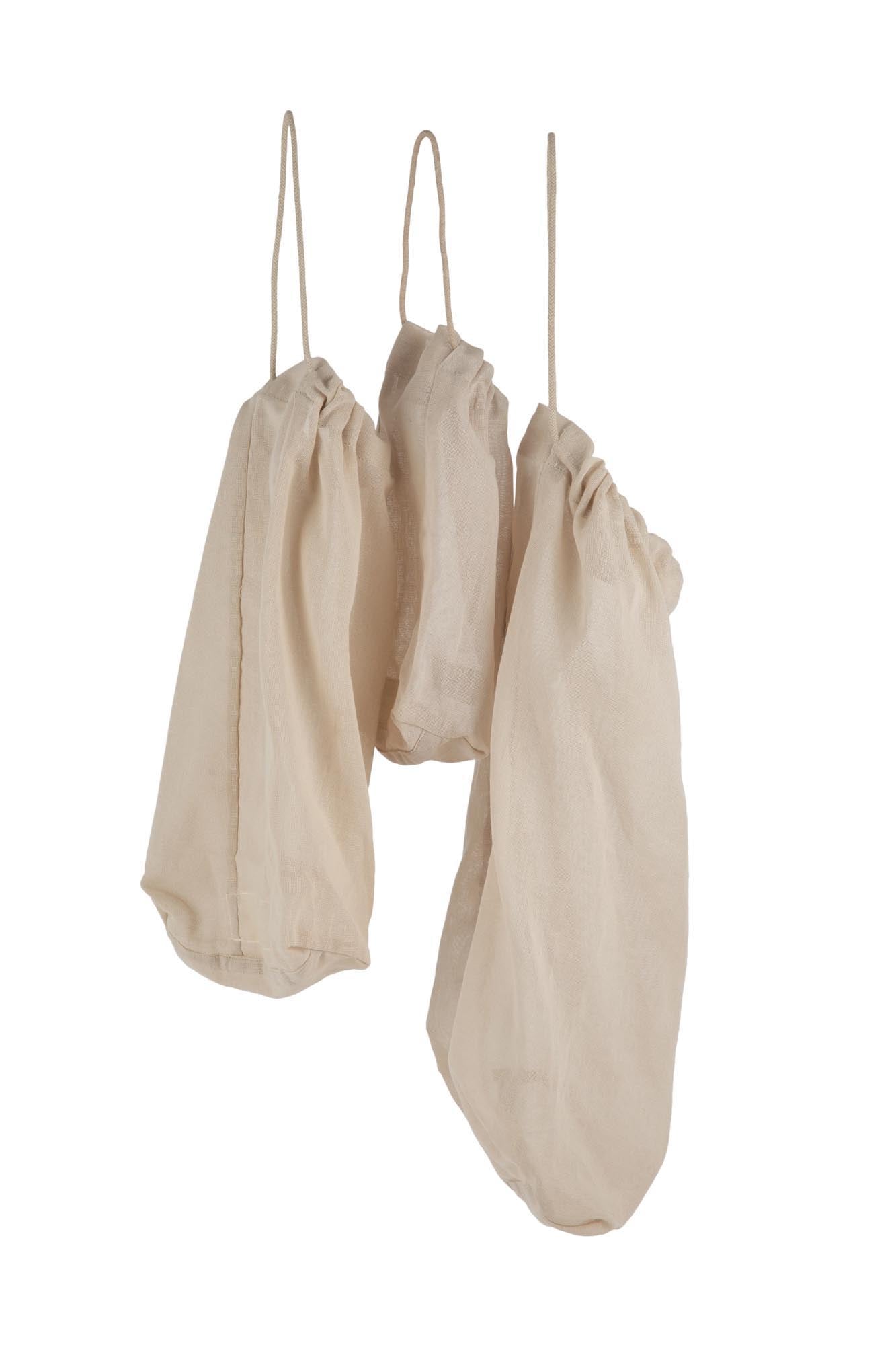 Food bag 3er Set Beutel stone Biobaumwolle in 0 präsentiert im Onlineshop von KAQTU Design AG. Küchenhelfer ist von The Organic Company