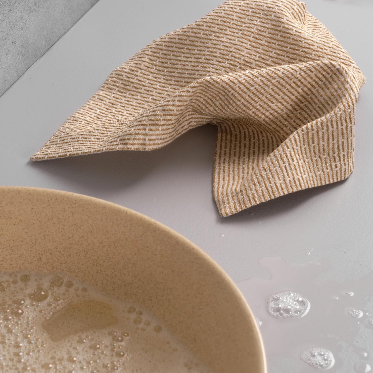 Nachhaltiges Spültuch aus Biobaumwolle, 30x35cm, in stone khaki. Ideal für umweltbewusstes Reinigen und stilvolle Küchen.