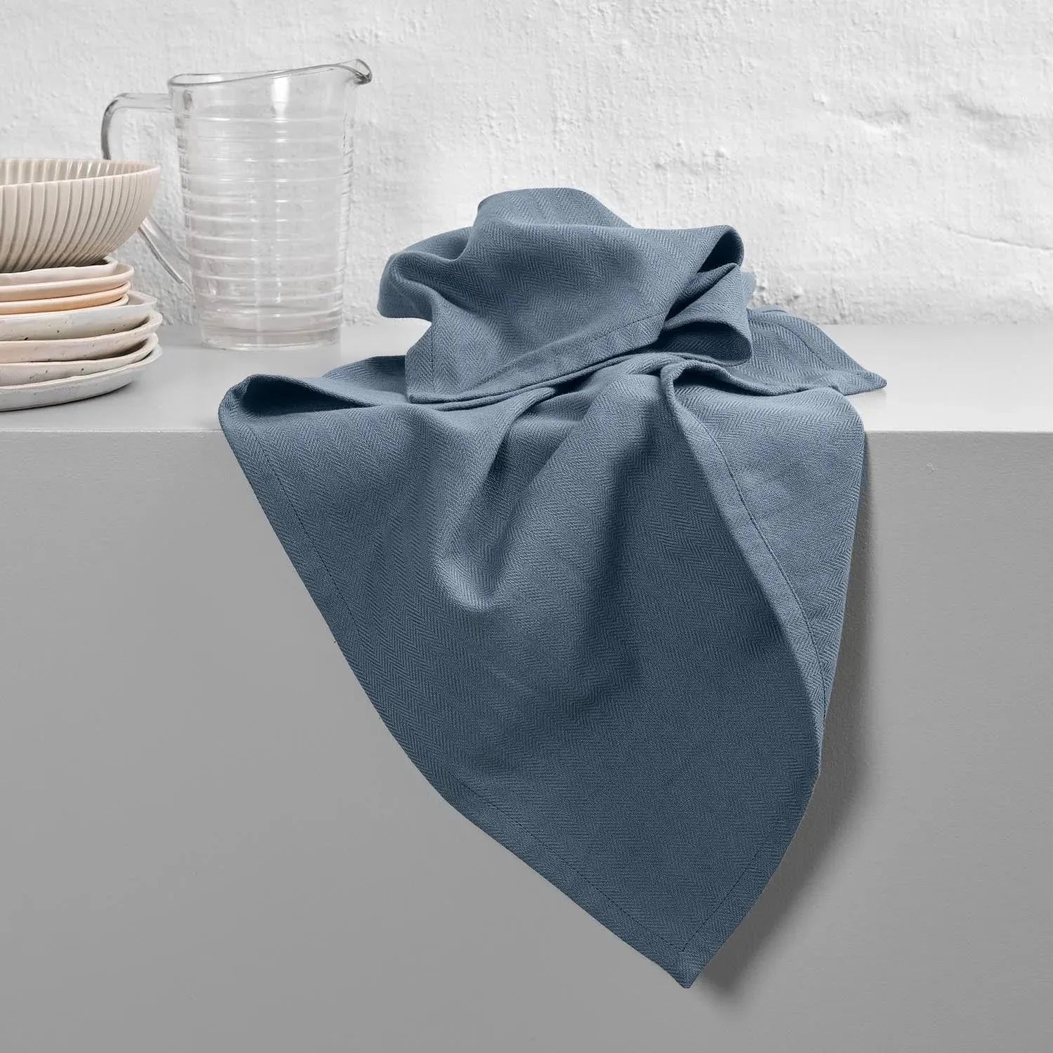 Stilvolles Geschirrtuch aus Bio-Baumwolle, 53x86cm, in Grau-Blau, umweltfreundlich gefertigt von The Organic Company.
