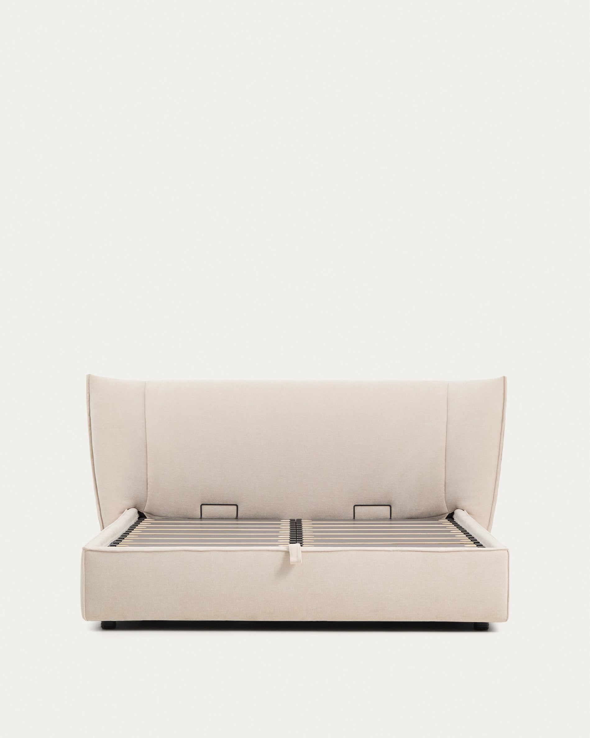 Beiges Chenille-Bett Arvian mit abnehmbarem Bezug und klappbarem Bettkasten, ideal für Matratzen bis 160 x 200 cm.