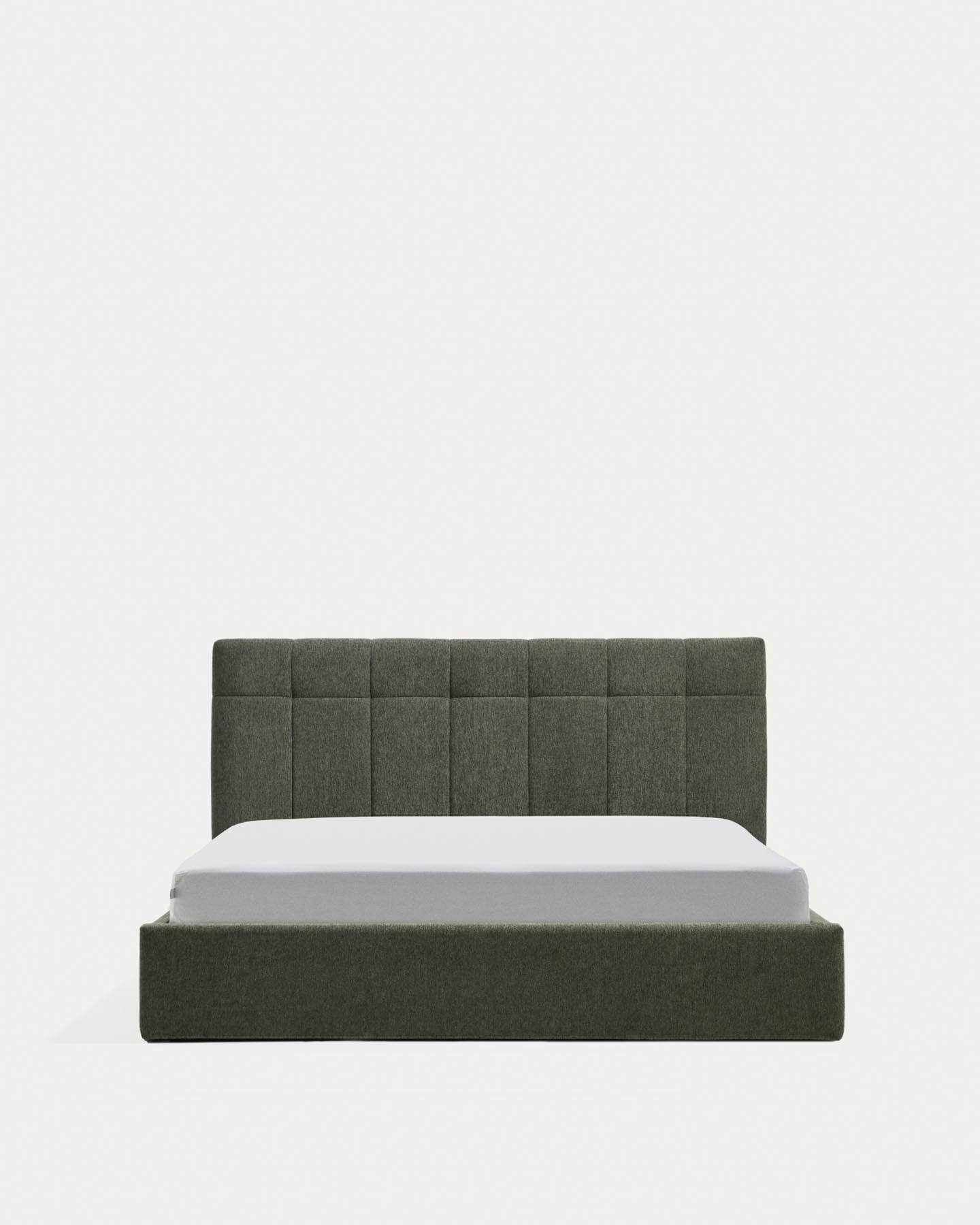 Bett mit klappbarem Bettkasten Darnela in moosgrüner Chenille für Matratzen 150 x 200 cm in Grün präsentiert im Onlineshop von KAQTU Design AG. Bett ist von Kave Home