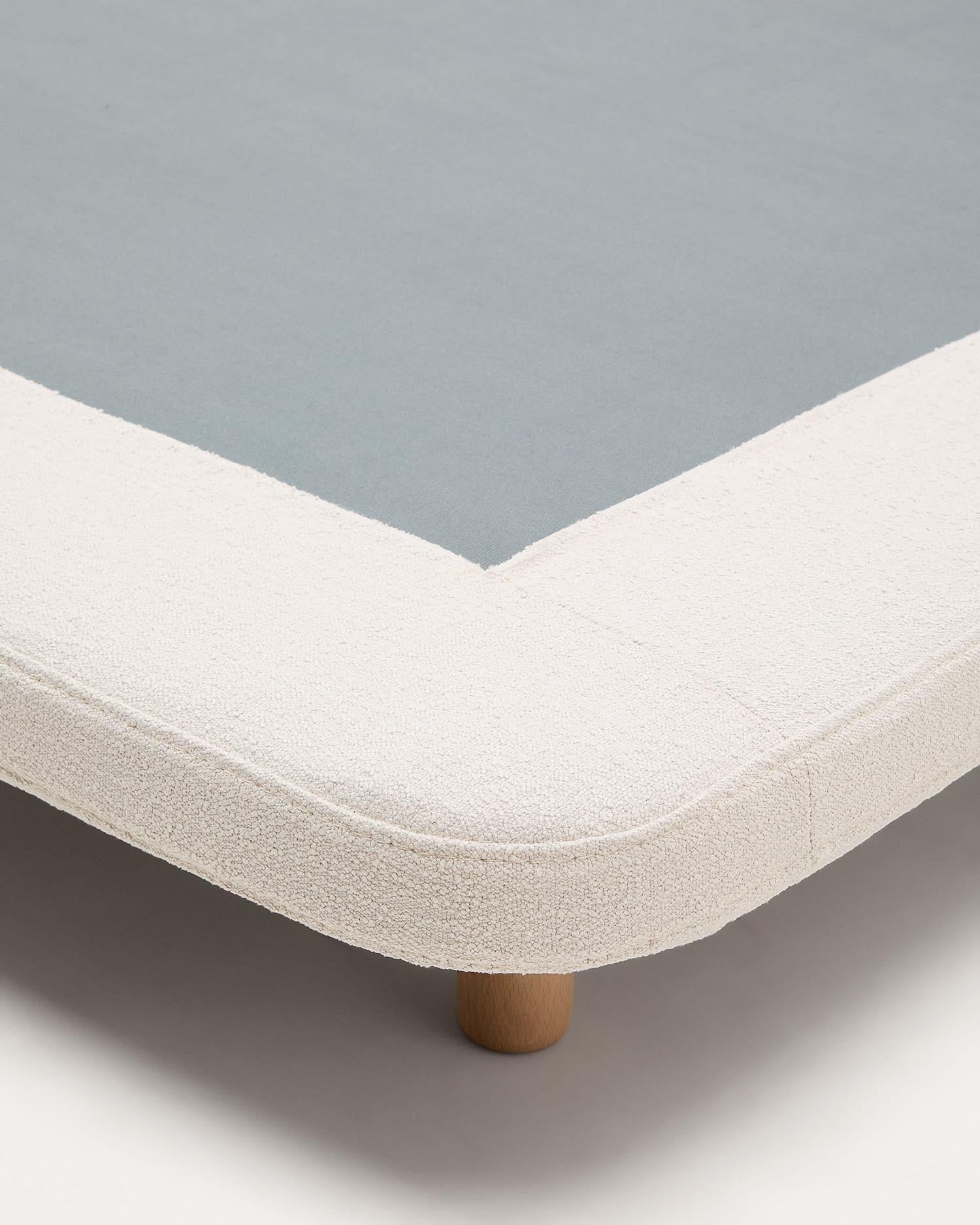 Stylischer Bezug aus beigem Mikrobouclé für 90x200 cm Matratzen. Perfekt für ein modernes Schlafzimmer, pflegeleicht und langlebig.