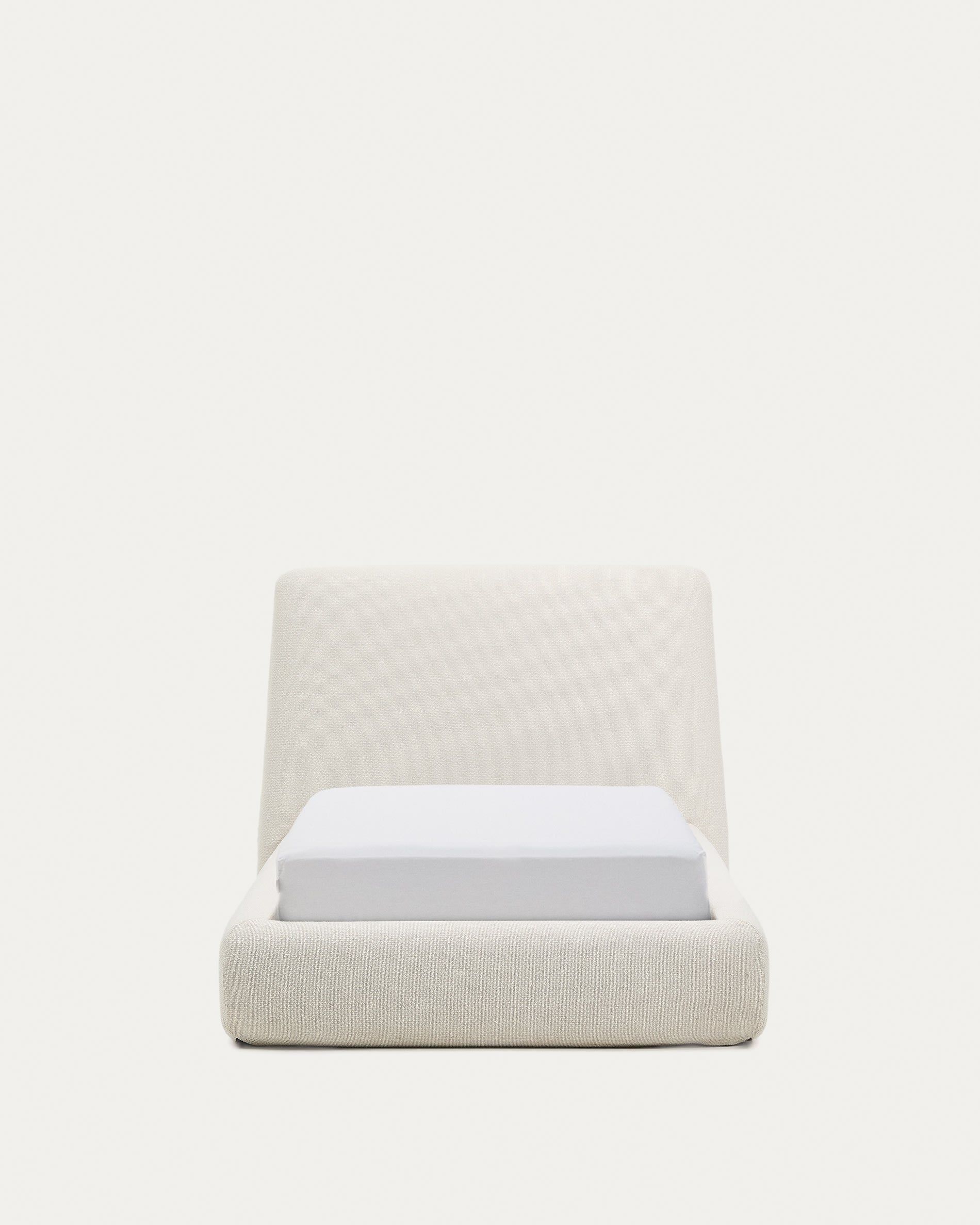 Abziehbares Bett Martina mit ecrufarbener Chenille für Matratzengröße 90 x 200 cm in  präsentiert im Onlineshop von KAQTU Design AG. Bett ist von Kave Home