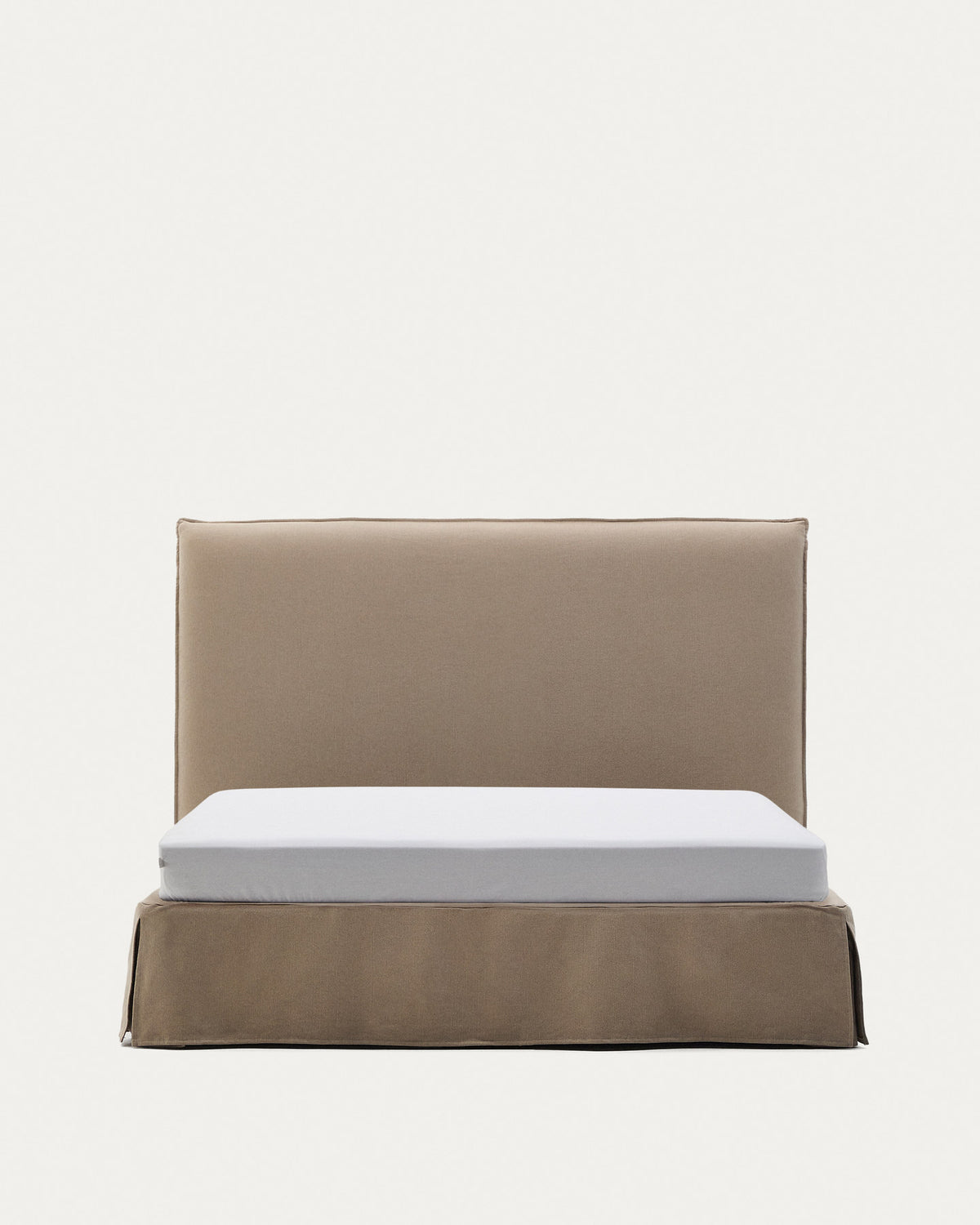 Bett mit abnehmbarem Bezug Jaira aus Leinen und Baumwolle taupe für eine Matratze von 150 x 190 cm FSC Mix Credit in Taupe präsentiert im Onlineshop von KAQTU Design AG. Bett ist von Kave Home