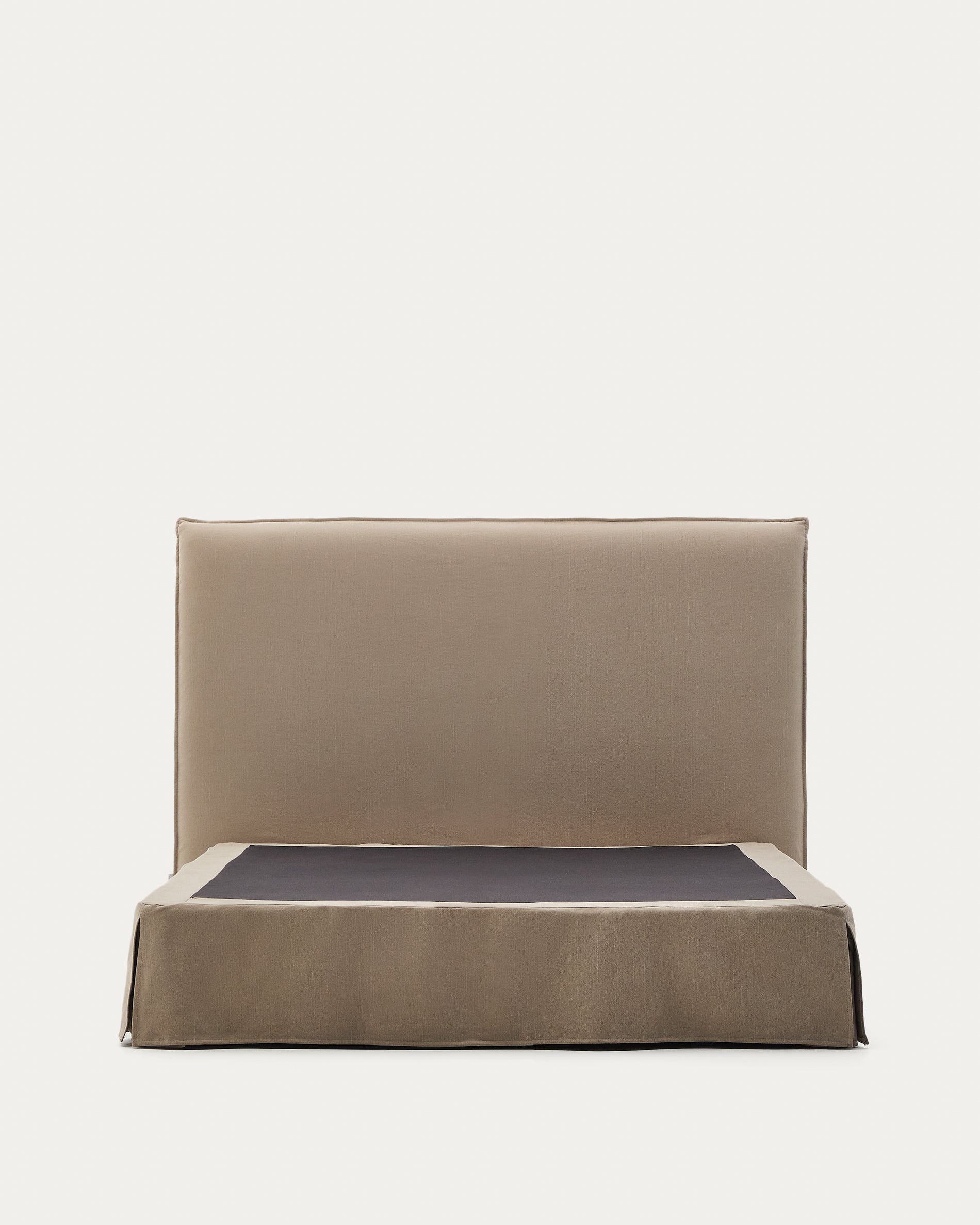 Eleganter Bezug für das Bettgestell Jaira in taupe, gefertigt aus hochwertigem Leinen und Baumwolle, passend für Matratzen 160 x 200 cm.
