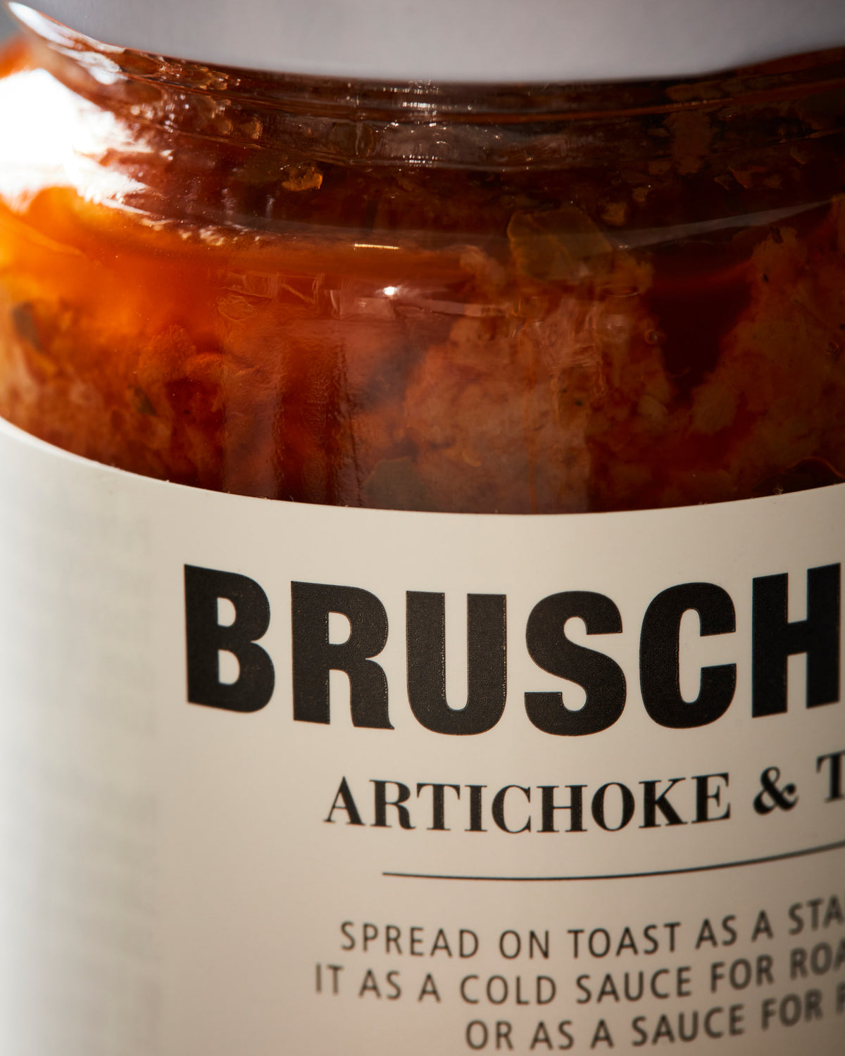 Bruschetta, Artichoke & Tomato in  präsentiert im Onlineshop von KAQTU Design AG. Lebensmittel ist von Nicolas Vahé