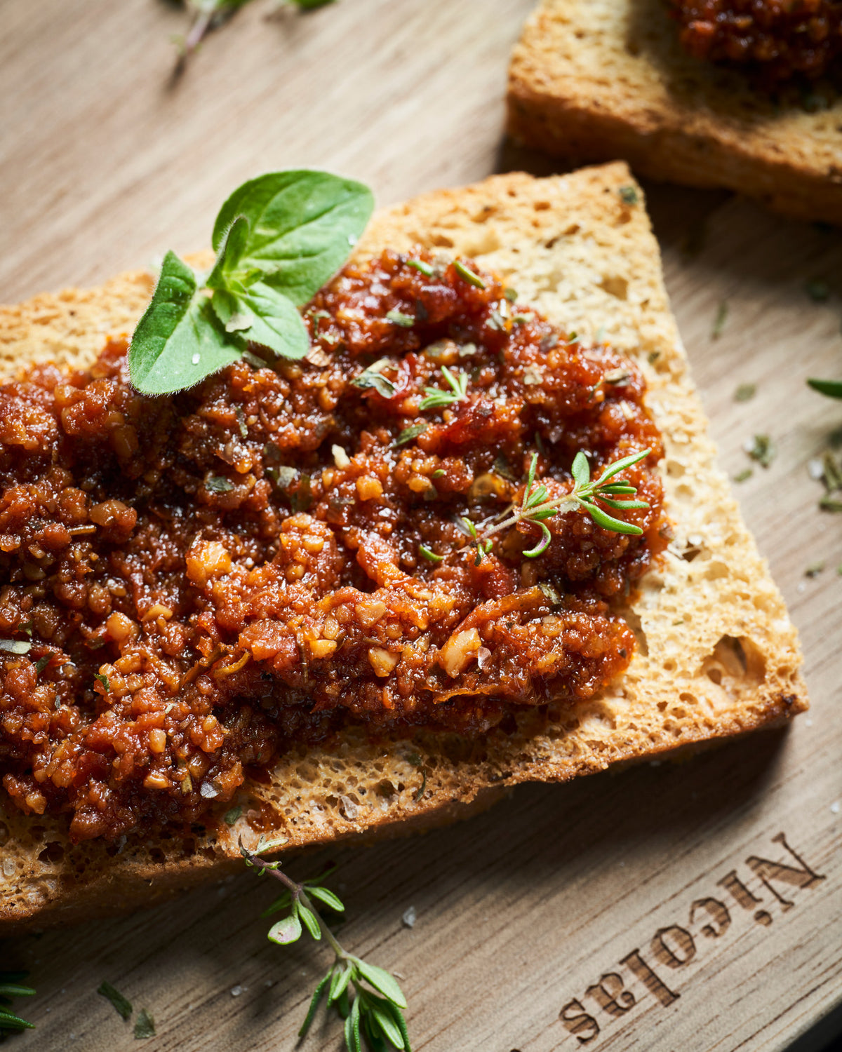 Pesto, Arrabbiata in Natur präsentiert im Onlineshop von KAQTU Design AG. Lebensmittel ist von Nicolas Vahé