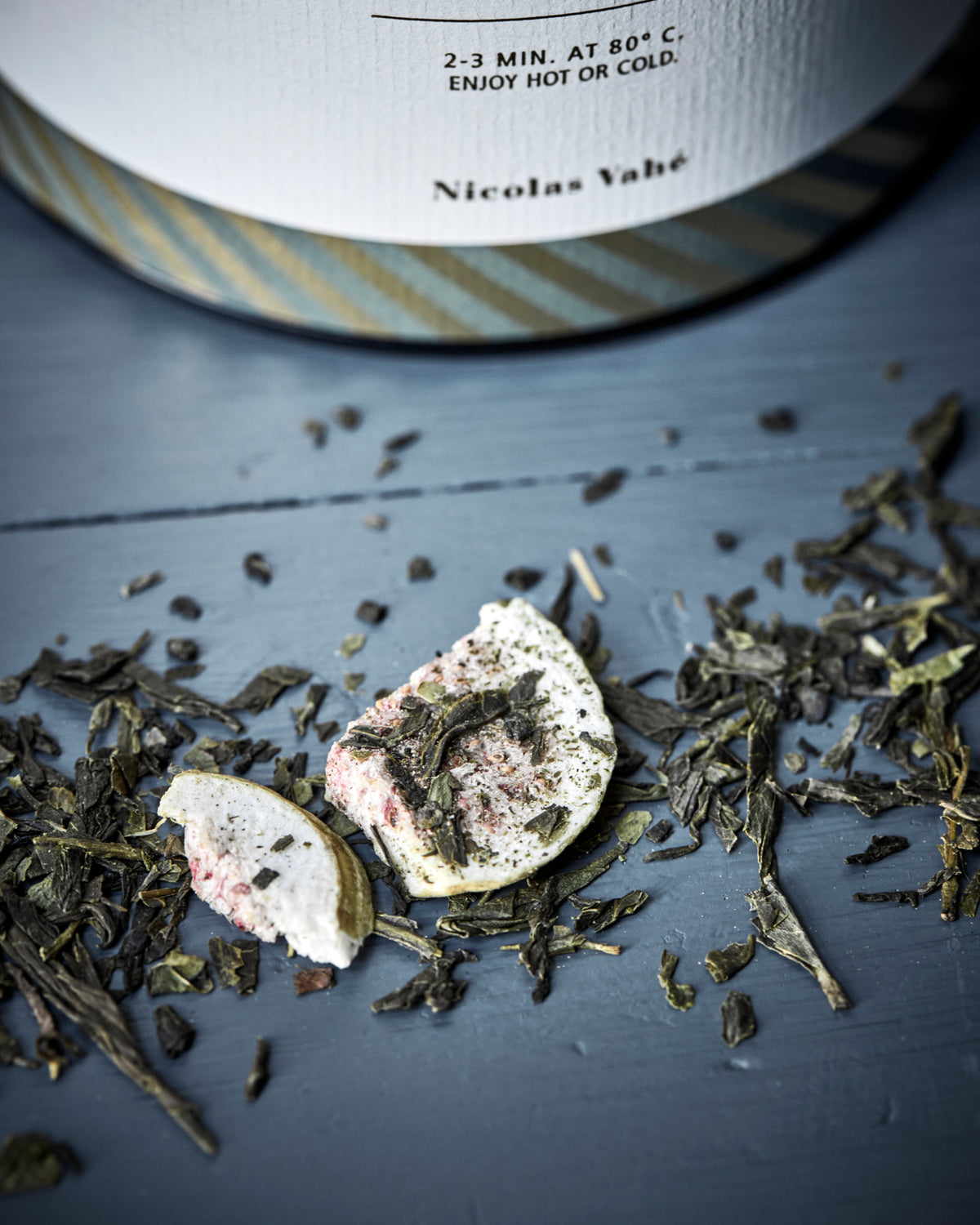 Green Tea, Fig & Lemon in  präsentiert im Onlineshop von KAQTU Design AG. Lebensmittel ist von Nicolas Vahé