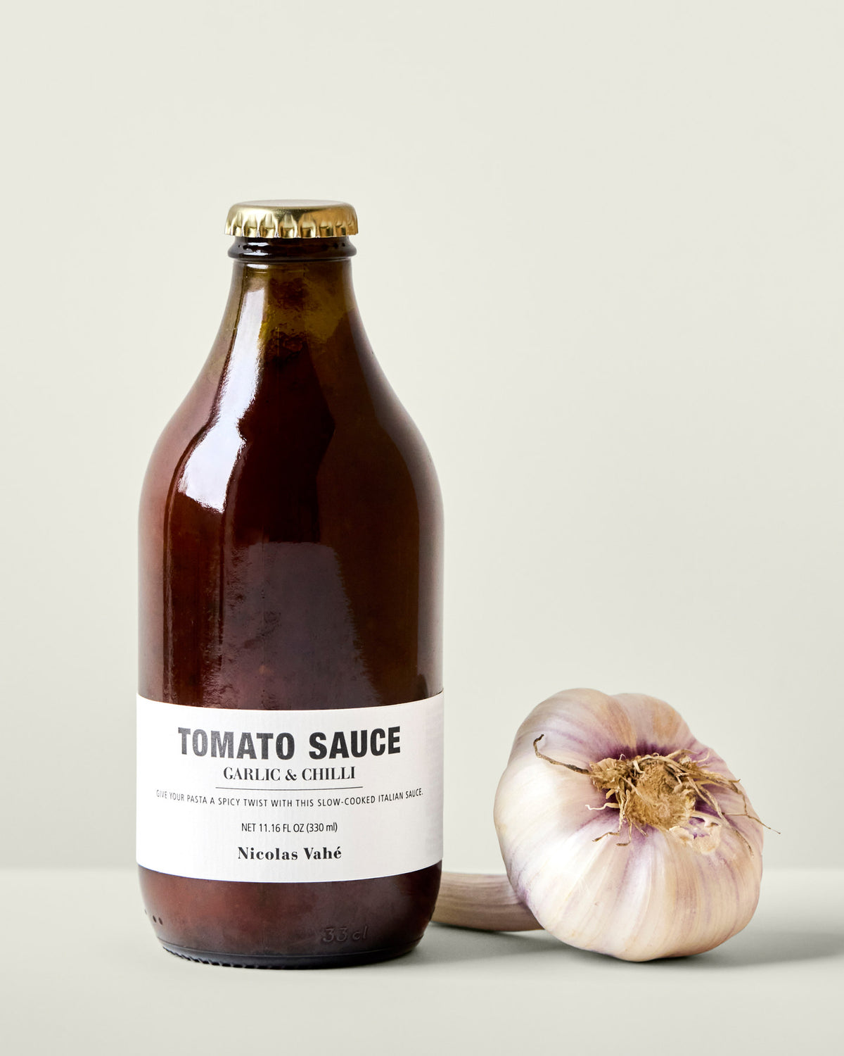 Tomatensauce, Knoblauch & Chilli in  präsentiert im Onlineshop von KAQTU Design AG. Lebensmittel ist von Nicolas Vahé