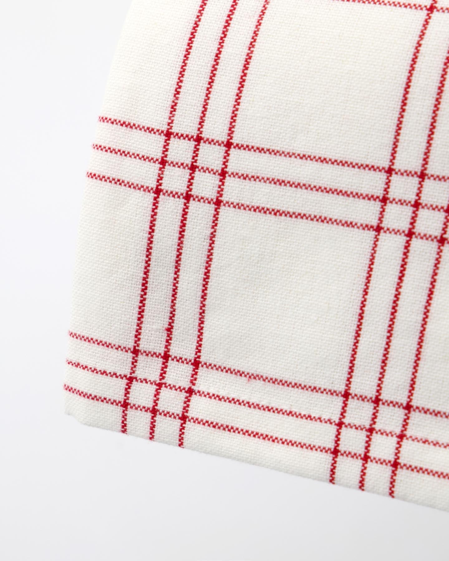 Tischdecke, NVChef, Rot in Rot präsentiert im Onlineshop von KAQTU Design AG. Küchentuch ist von Nicolas Vahé
