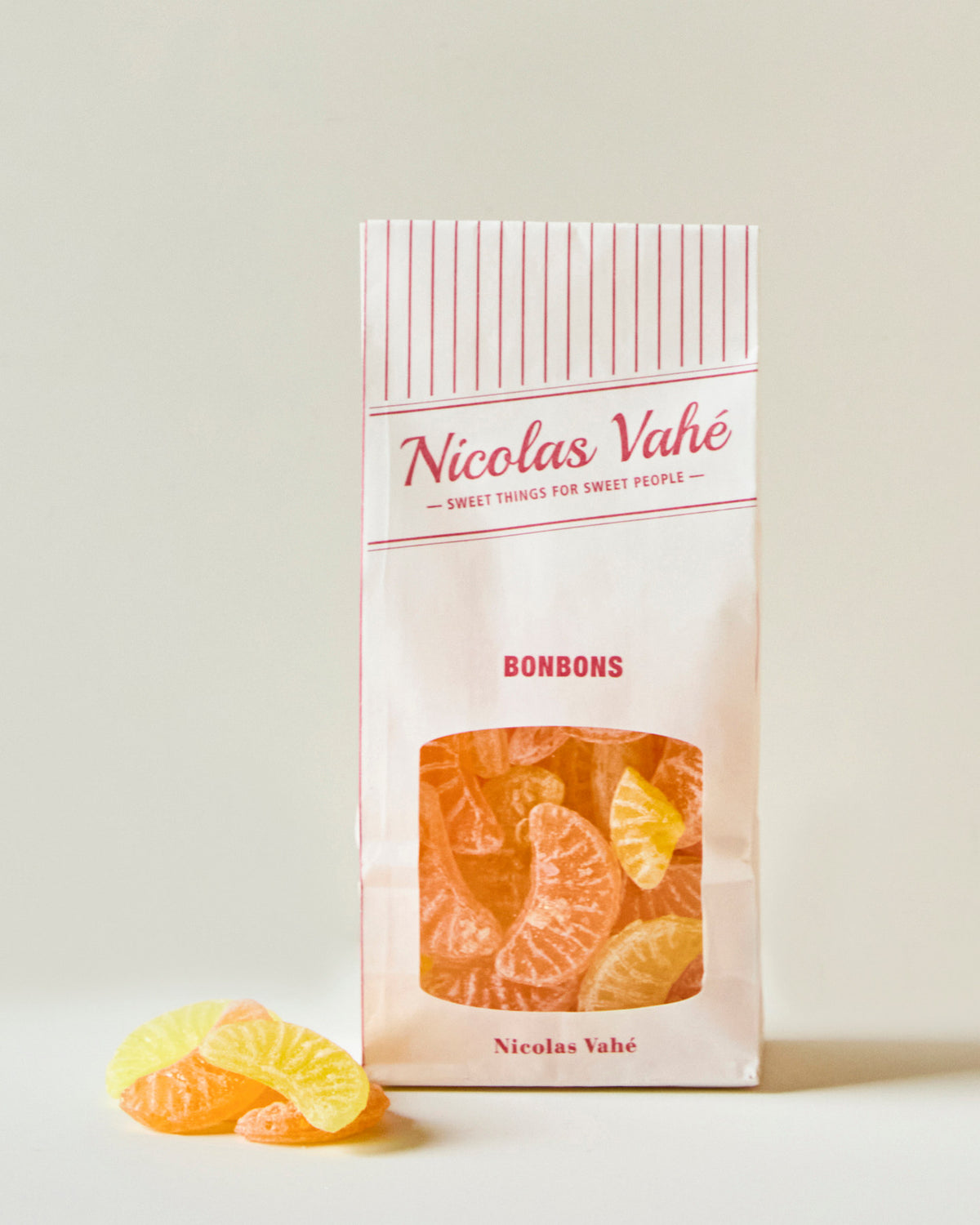 Bonbons, Citrus, 150 g in  präsentiert im Onlineshop von KAQTU Design AG. Lebensmittel ist von Nicolas Vahé