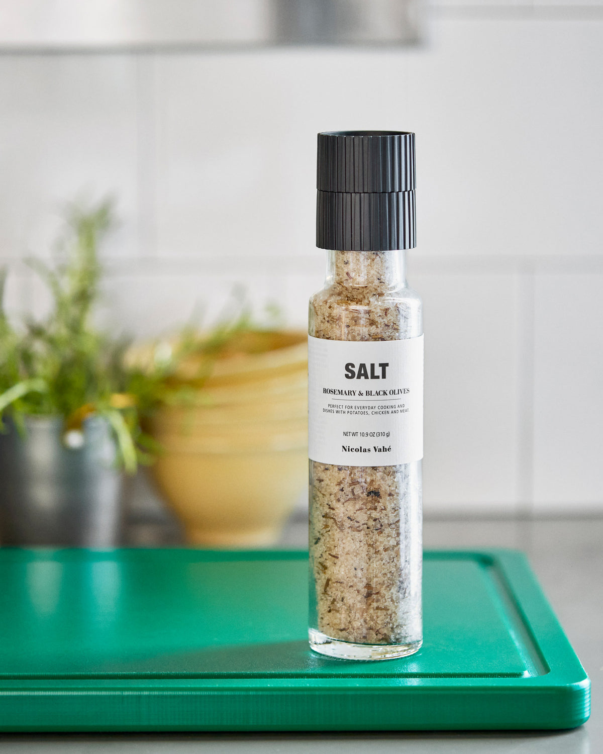 Salt, Rosemary & black olives, 310 g in  präsentiert im Onlineshop von KAQTU Design AG. Salz & Pfeffer ist von Nicolas Vahé