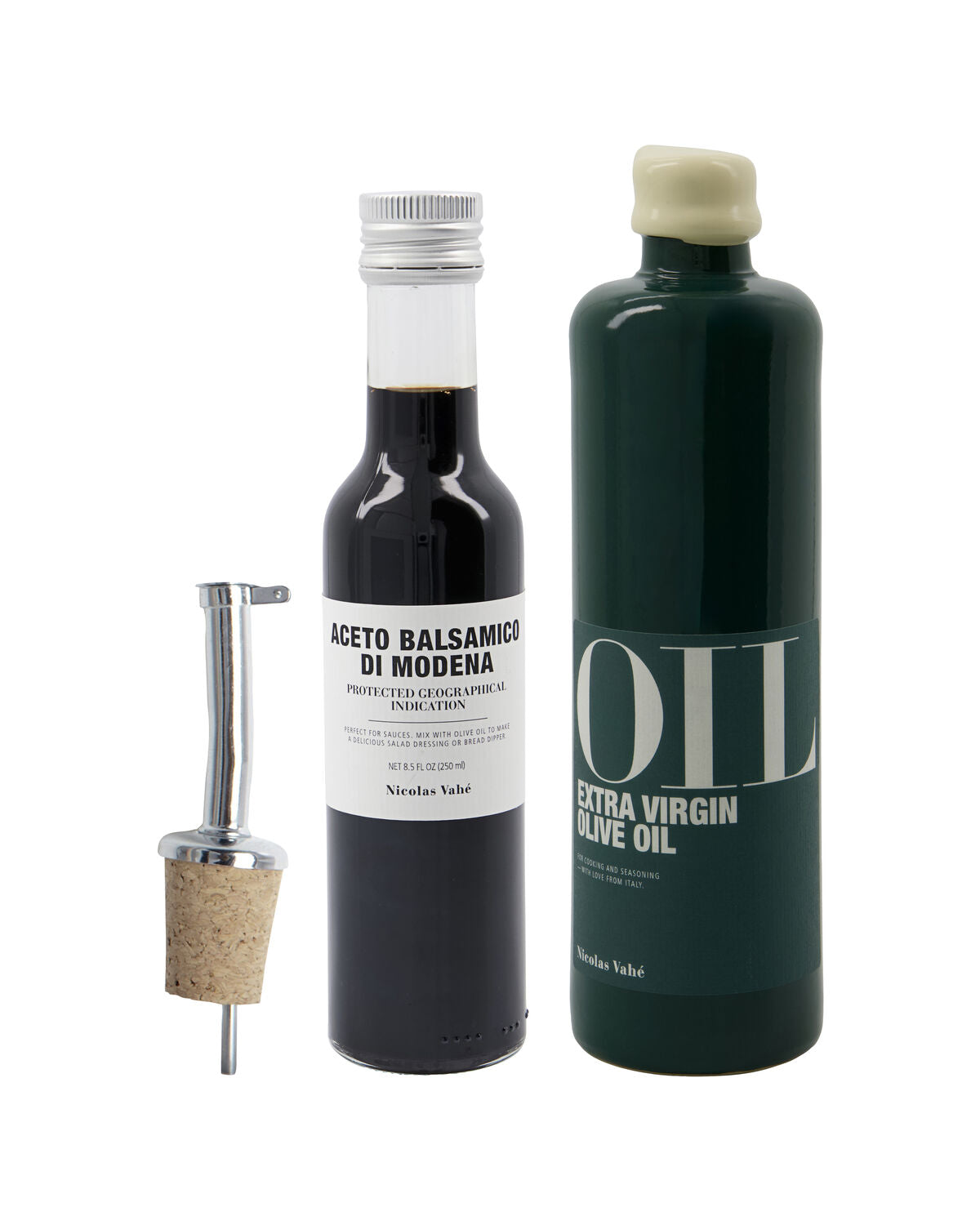 Elegante Geschenkverpackung von Nicolas Vahé mit dem Spruch "Oil you need is love and…" – perfekt für Gourmets und besondere Momente.