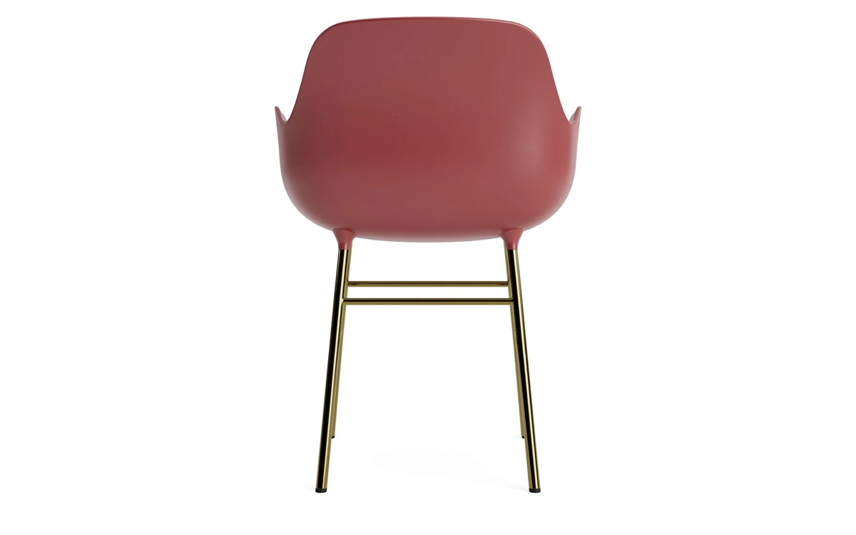 Form Armlehnstuhl in Rot präsentiert im Onlineshop von KAQTU Design AG. Stuhl mit Armlehne ist von Normann Copenhagen