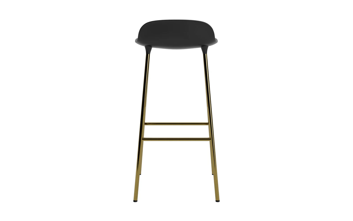 Form Barhocker in Schwarz präsentiert im Onlineshop von KAQTU Design AG. Barstuhl ist von Normann Copenhagen