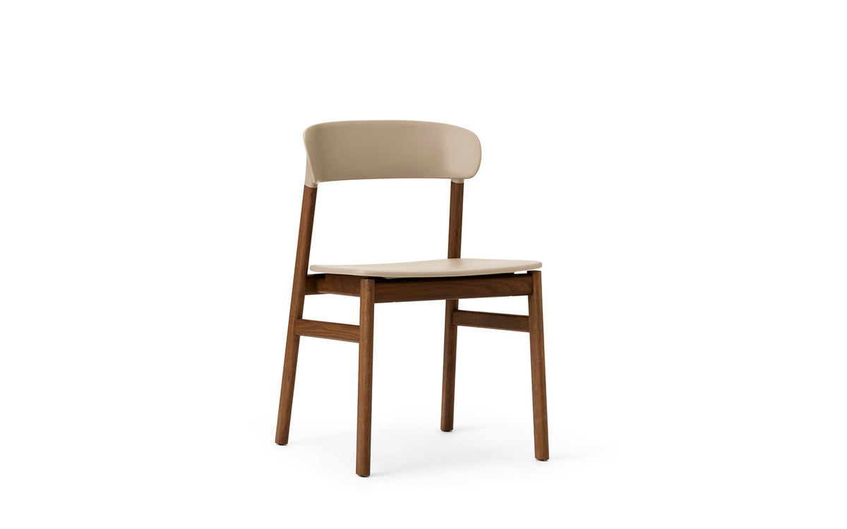 Herit Stuhl in  präsentiert im Onlineshop von KAQTU Design AG. Stuhl ist von Normann Copenhagen
