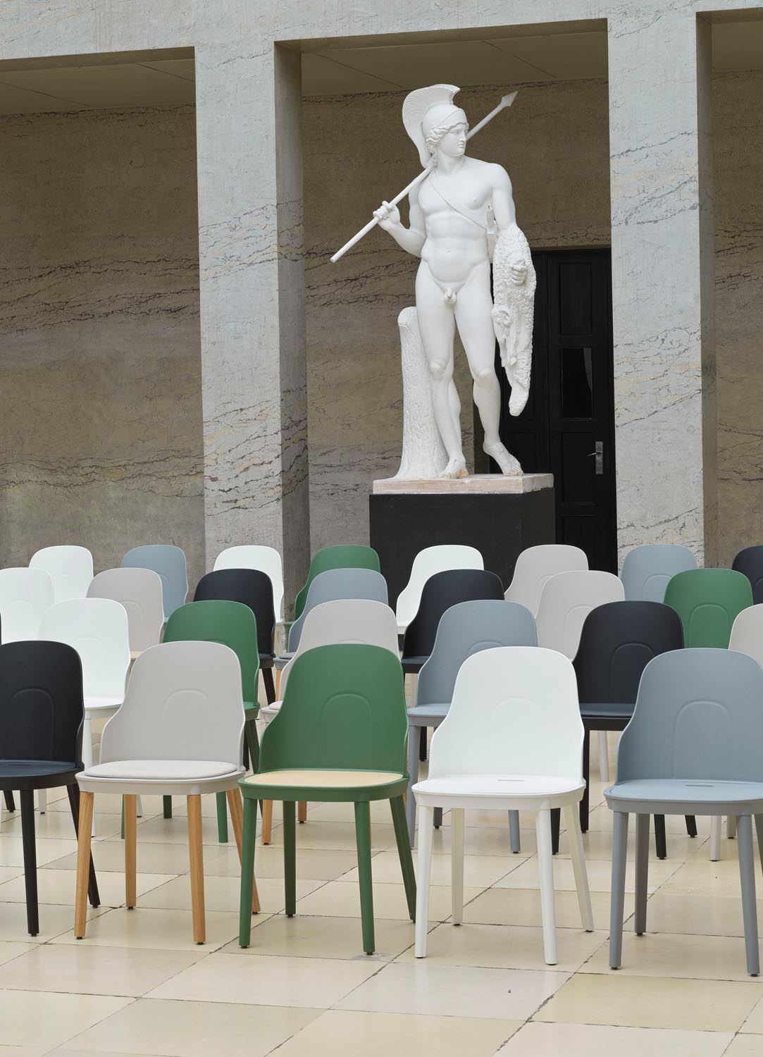 Allez Stuhl in  präsentiert im Onlineshop von KAQTU Design AG. Stuhl ist von Normann Copenhagen