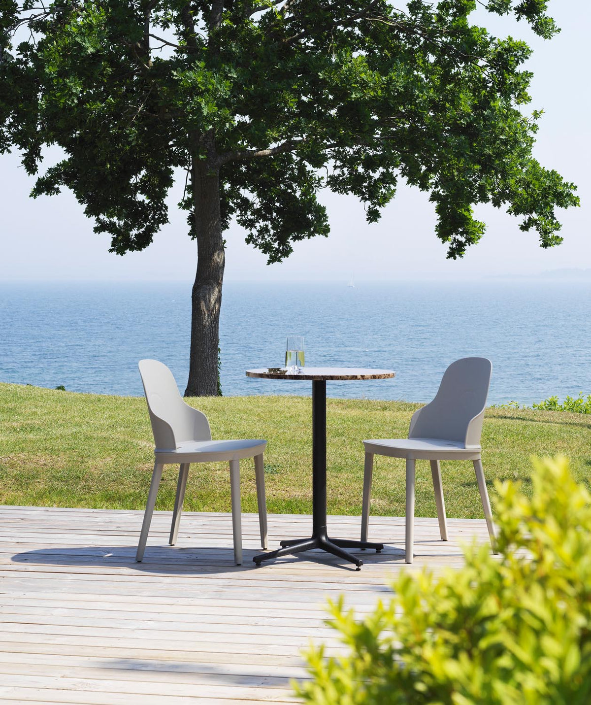Allez Stuhl in  präsentiert im Onlineshop von KAQTU Design AG. Stuhl ist von Normann Copenhagen