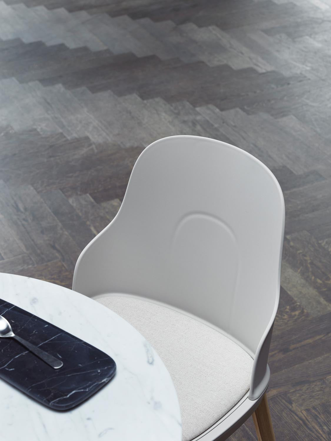 Allez Stuhl gepolstert Main Line Flax, schwarz/polypropylen in  präsentiert im Onlineshop von KAQTU Design AG. Stuhl ist von Normann Copenhagen