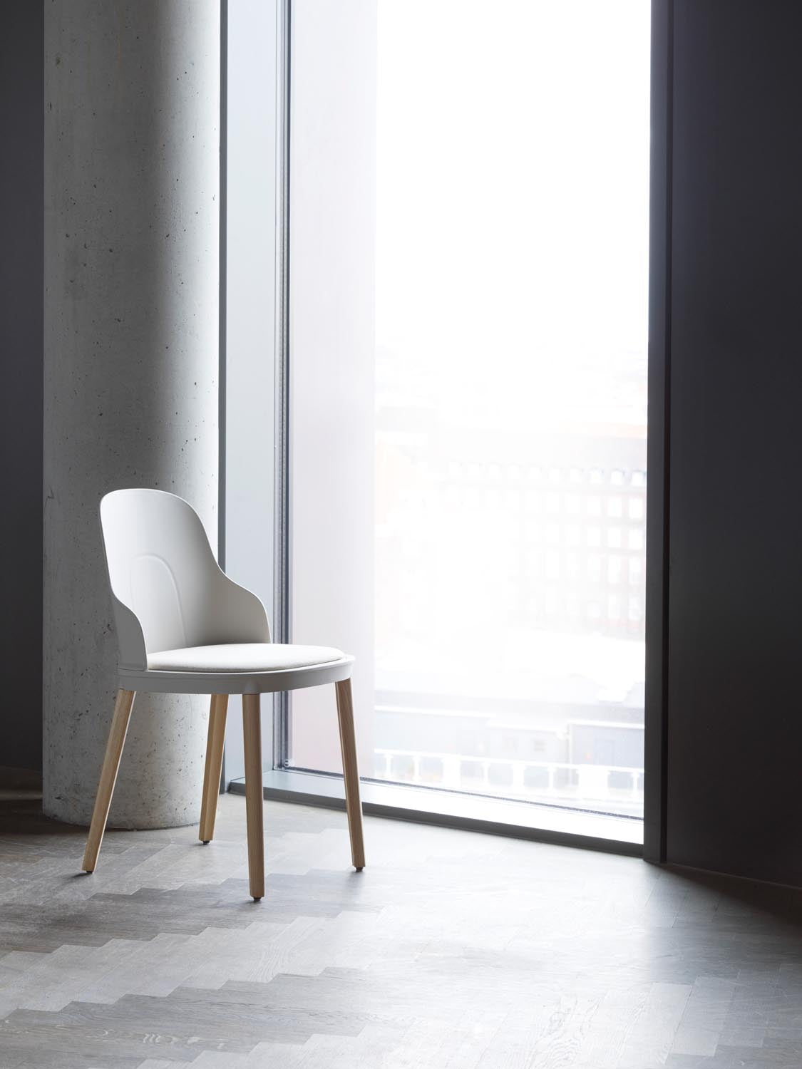 Allez Stuhl gepolstert Main Line Flax, park grün/polypropylen in  präsentiert im Onlineshop von KAQTU Design AG. Stuhl ist von Normann Copenhagen