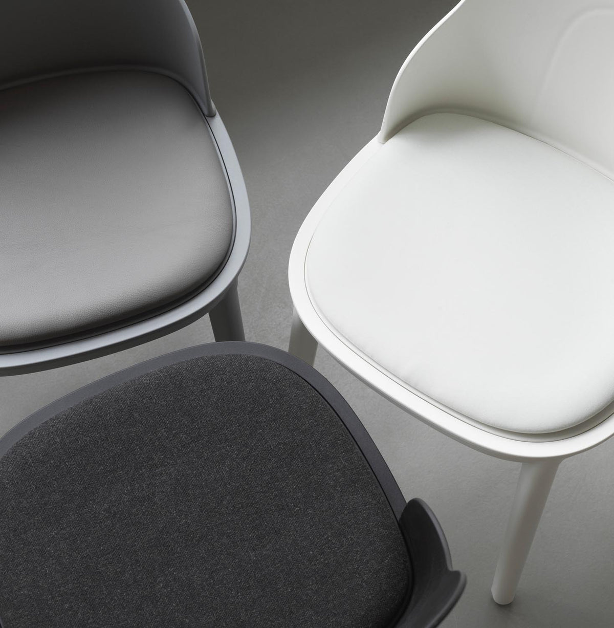 Allez Stuhl in  präsentiert im Onlineshop von KAQTU Design AG. Stuhl ist von Normann Copenhagen