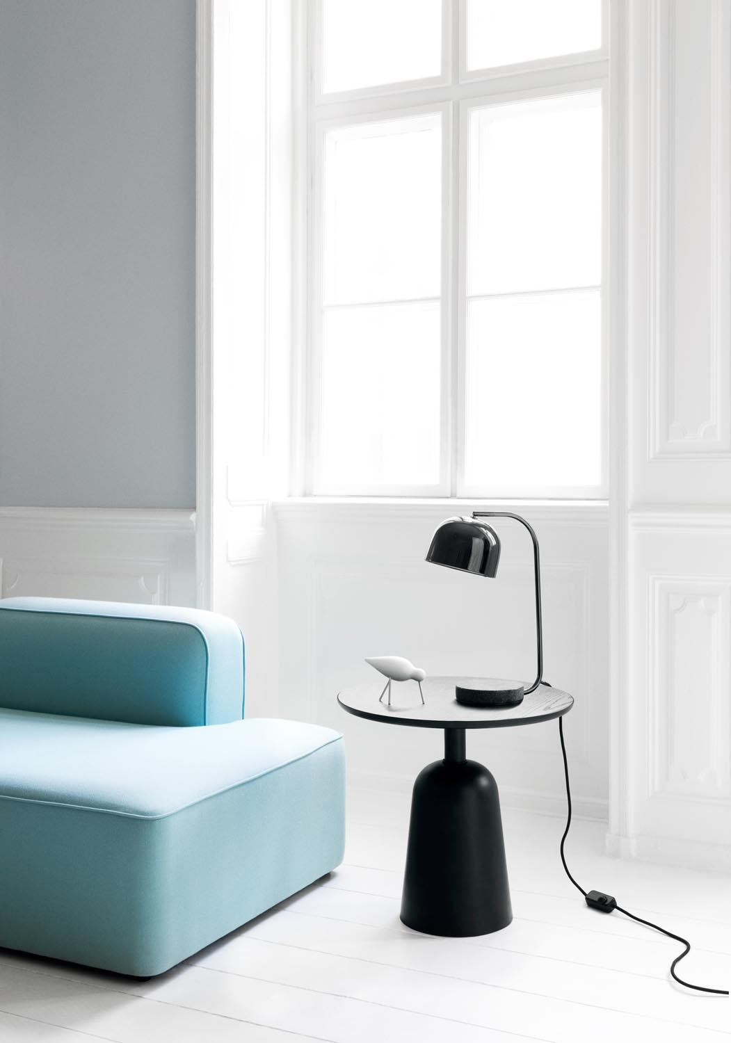 Grant Tischlampe EU in  präsentiert im Onlineshop von KAQTU Design AG. Tischleuchte ist von Normann Copenhagen