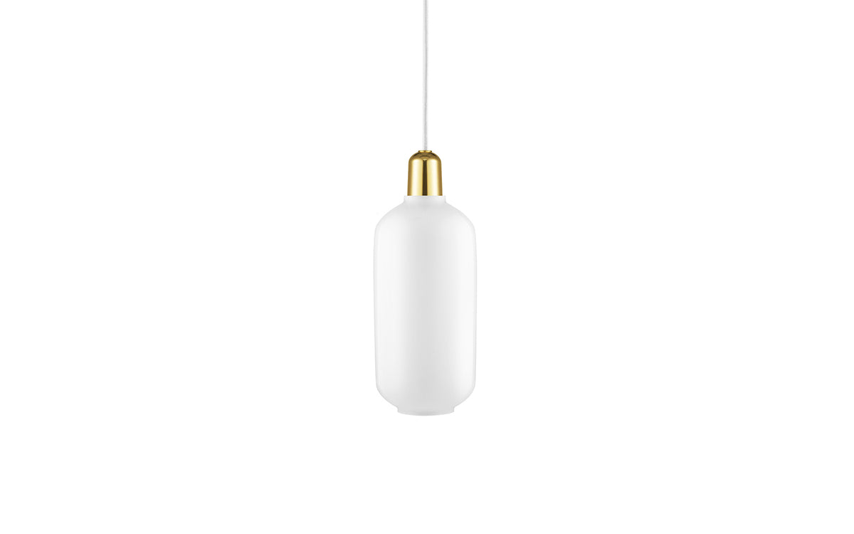 Amp Lampe gross EU in  präsentiert im Onlineshop von KAQTU Design AG. Pendelleuchte ist von Normann Copenhagen