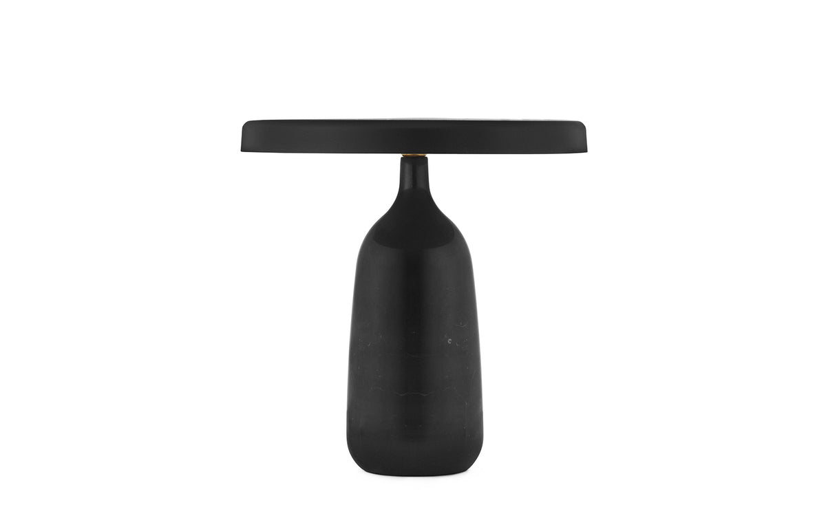 Eddy Tischlampe EU in Schwarz präsentiert im Onlineshop von KAQTU Design AG. Tischleuchte ist von Normann Copenhagen
