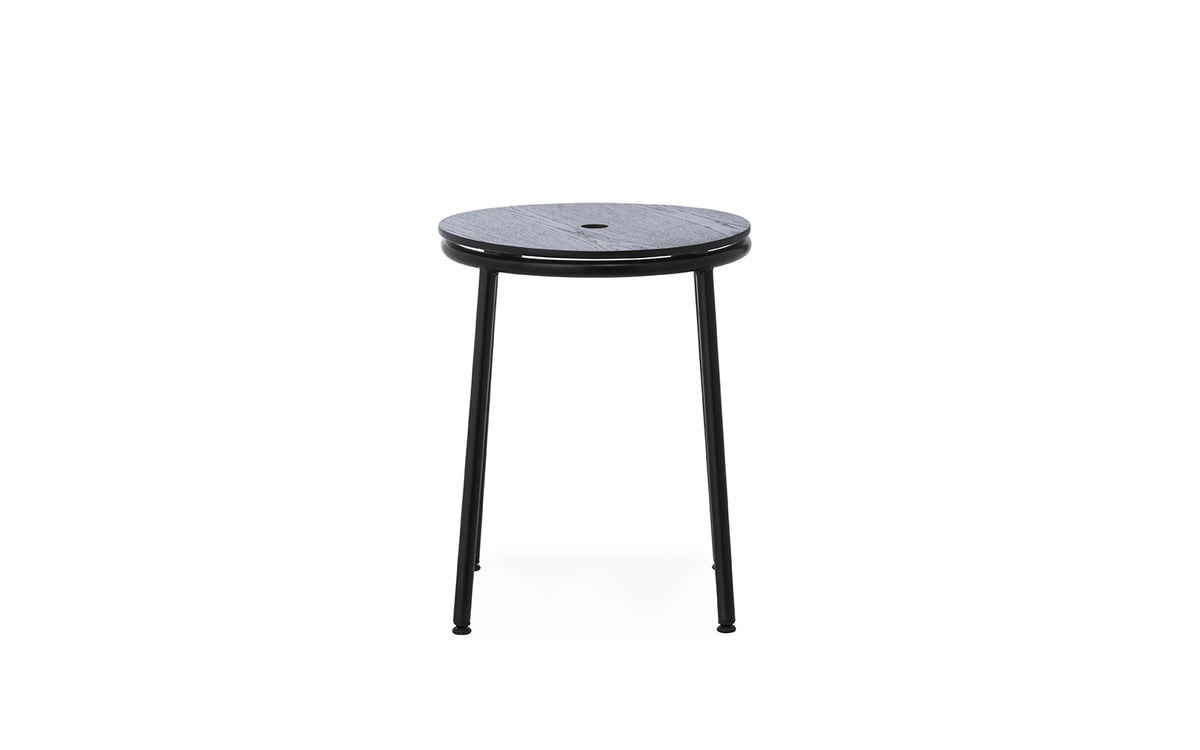 Circa Hocker in  präsentiert im Onlineshop von KAQTU Design AG. Hocker ist von Normann Copenhagen