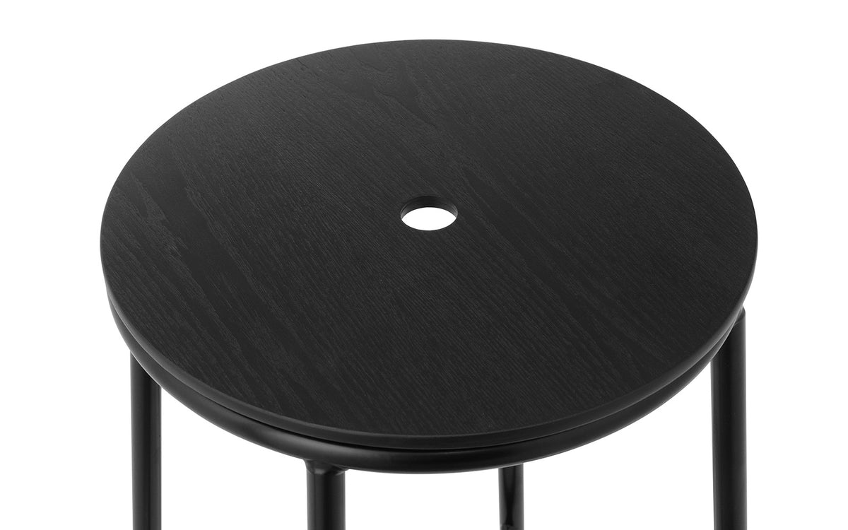 Circa Hocker in  präsentiert im Onlineshop von KAQTU Design AG. Hocker ist von Normann Copenhagen