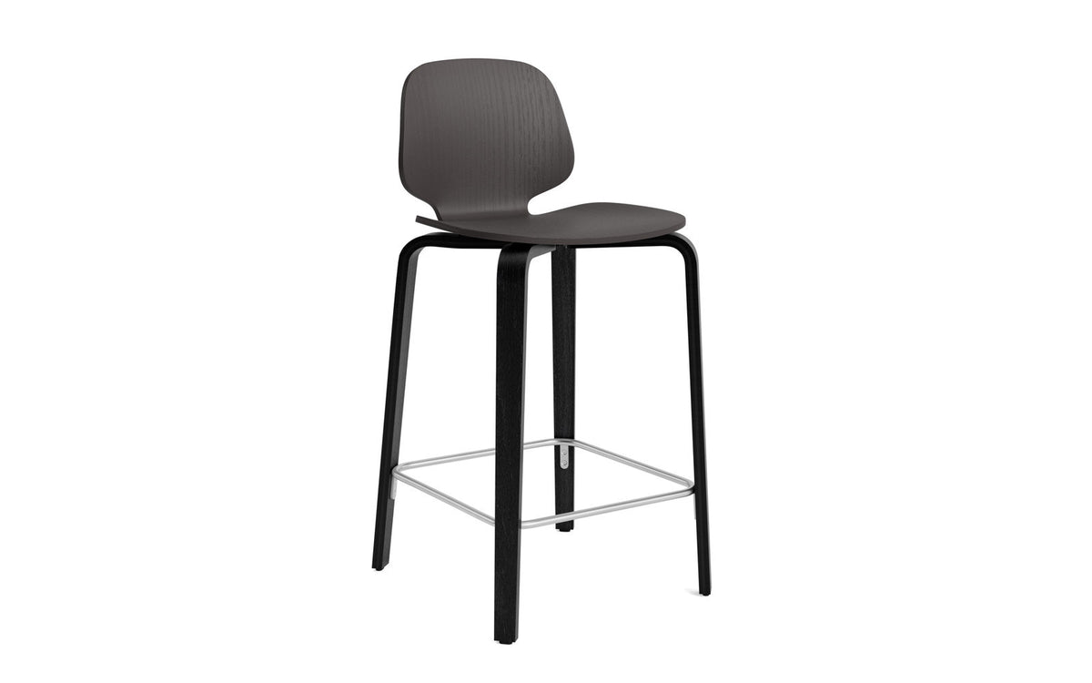 My Chair Barhocker 65 cm in Black präsentiert im Onlineshop von KAQTU Design AG. Barstuhl ist von Normann Copenhagen