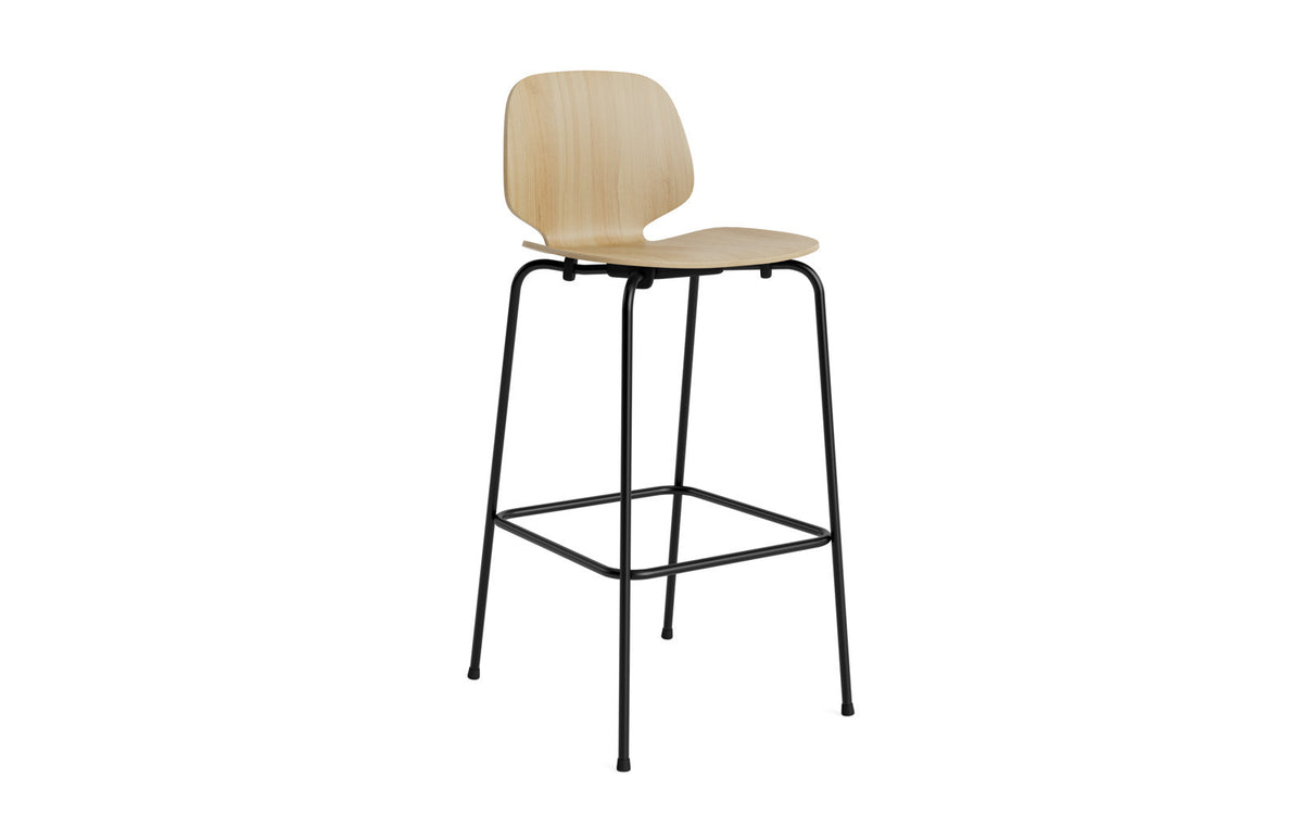 My Chair Barhocker 75 cm in Beige präsentiert im Onlineshop von KAQTU Design AG. Barstuhl ist von Normann Copenhagen