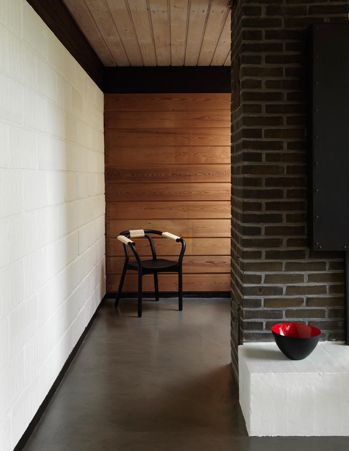 Knot Stuhl in  präsentiert im Onlineshop von KAQTU Design AG. Stuhl mit Armlehne ist von Normann Copenhagen