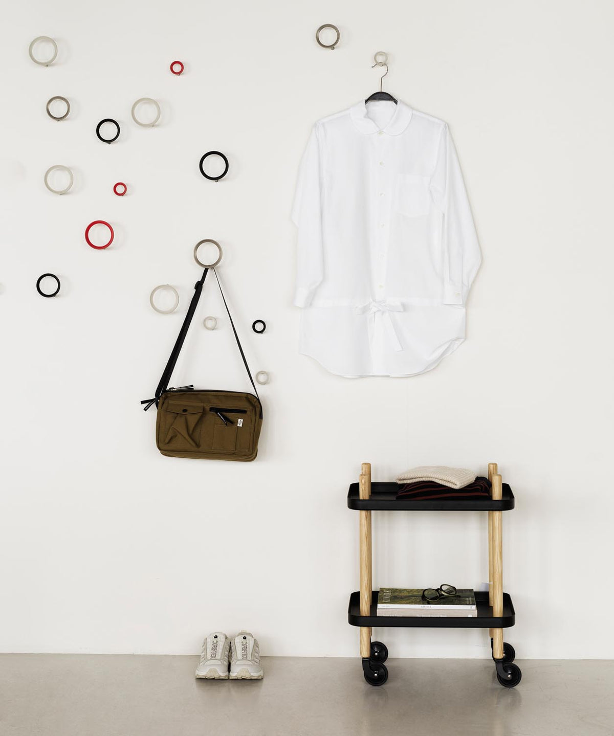 Block Tisch in  präsentiert im Onlineshop von KAQTU Design AG. Servierwagen ist von Normann Copenhagen