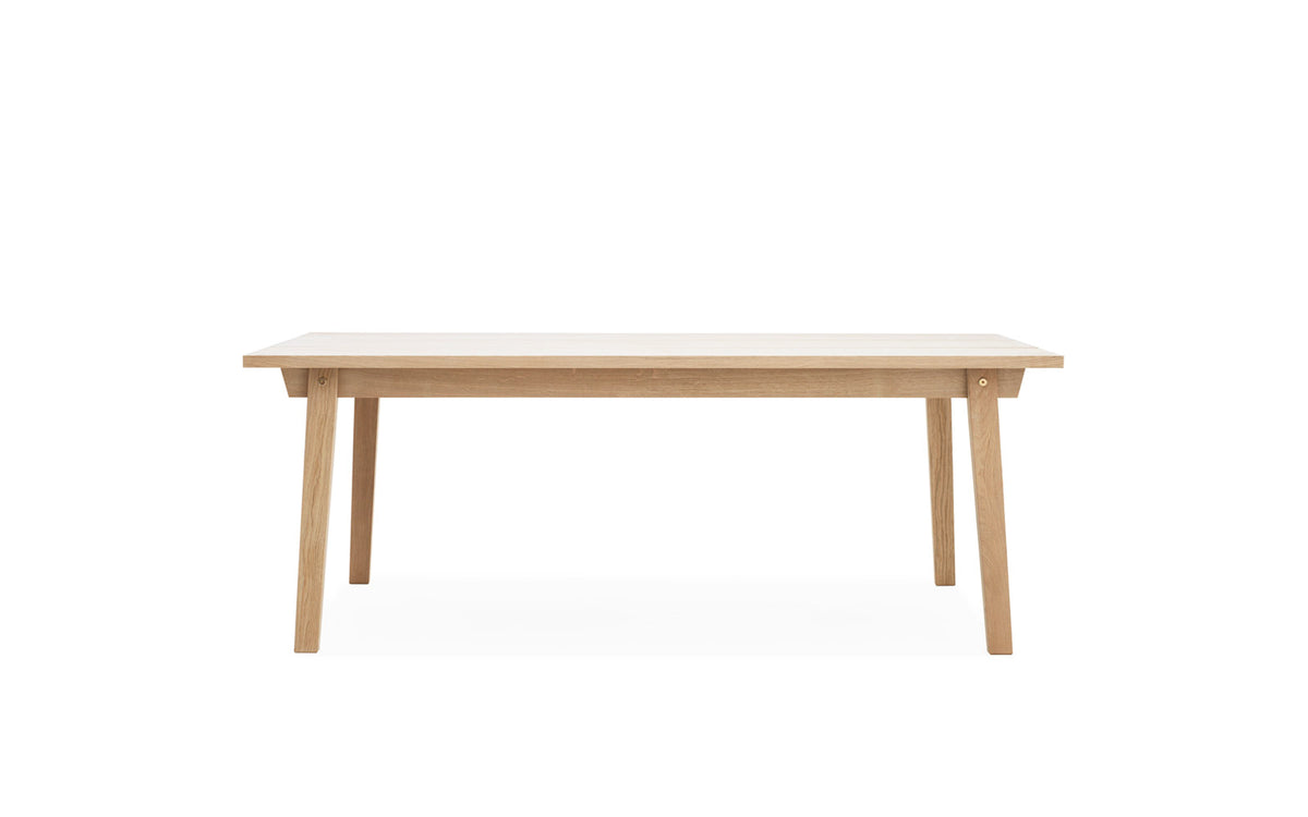 Slice Tisch in  präsentiert im Onlineshop von KAQTU Design AG. Esstisch ist von Normann Copenhagen