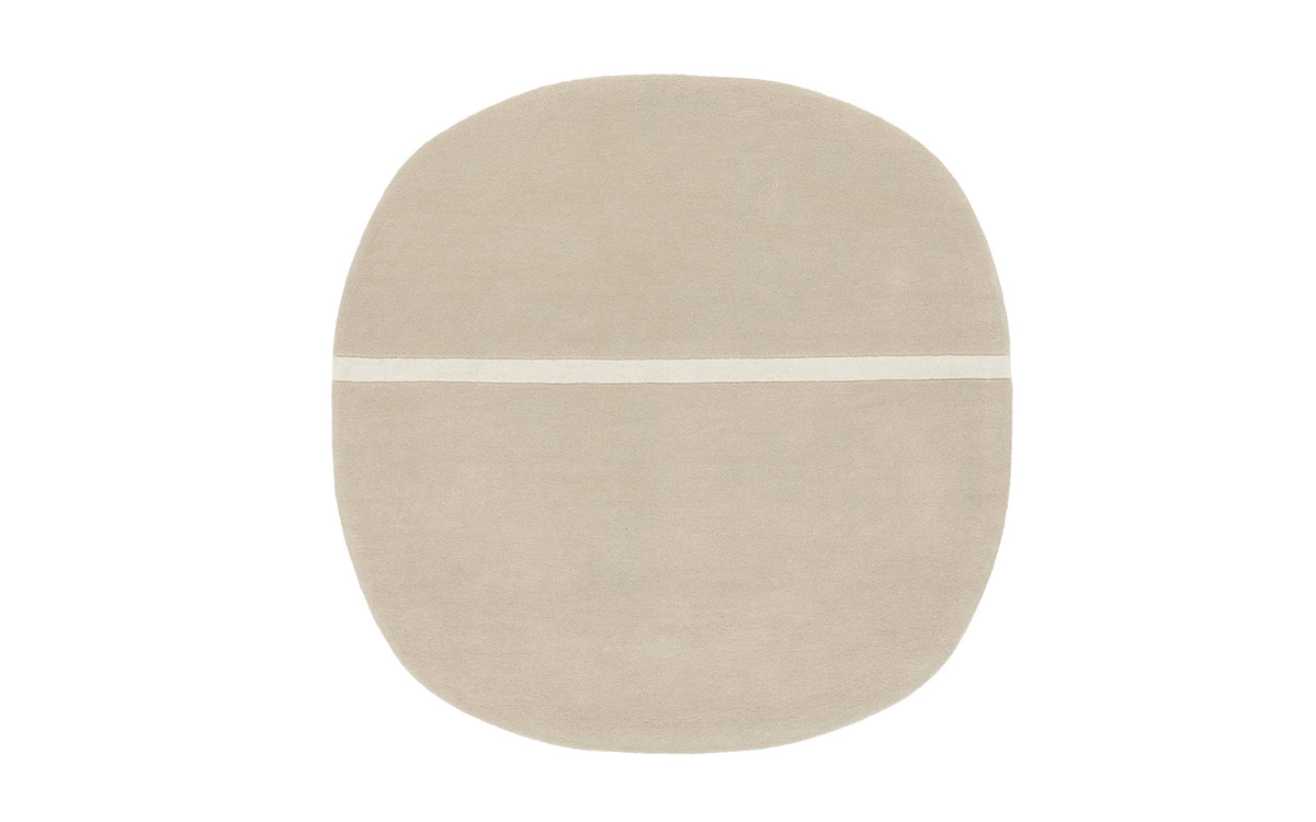 Oona Teppich in  präsentiert im Onlineshop von KAQTU Design AG. Teppich ist von Normann Copenhagen