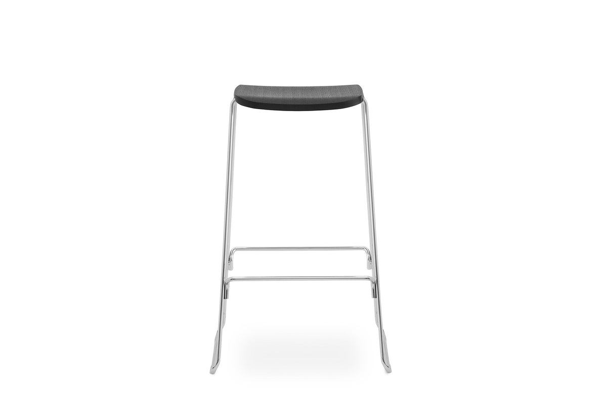 Just Barhocker in  präsentiert im Onlineshop von KAQTU Design AG. Barhocker ist von Normann Copenhagen