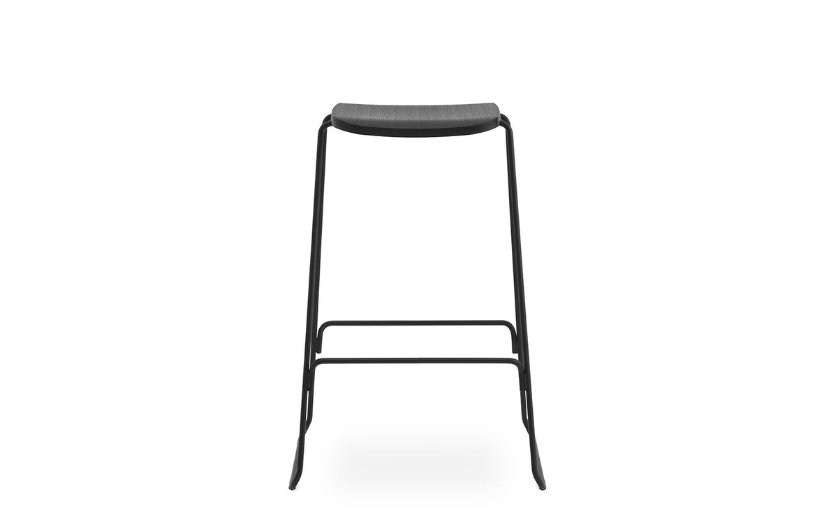 Just Barhocker in  präsentiert im Onlineshop von KAQTU Design AG. Barhocker ist von Normann Copenhagen
