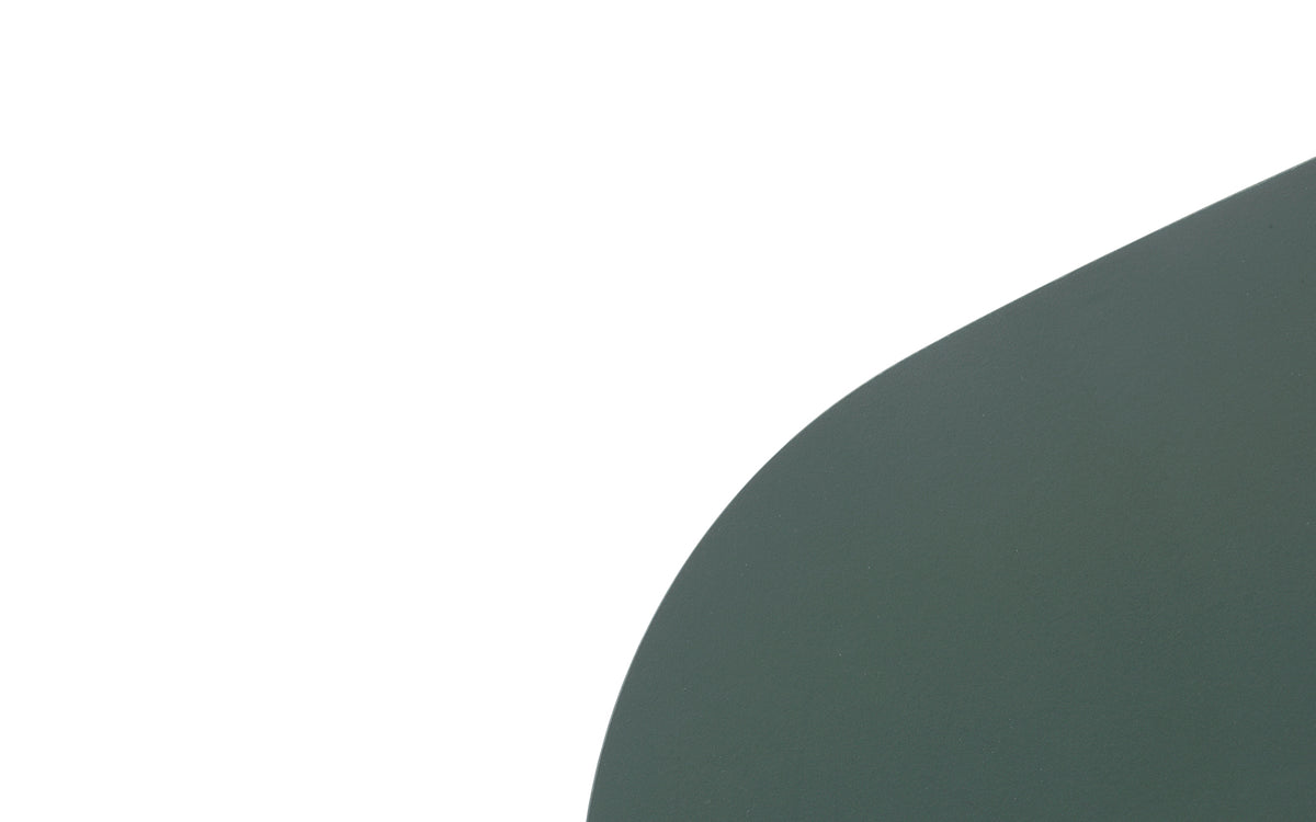 Form Tisch 120x 120 in  präsentiert im Onlineshop von KAQTU Design AG. Esstisch ist von Normann Copenhagen