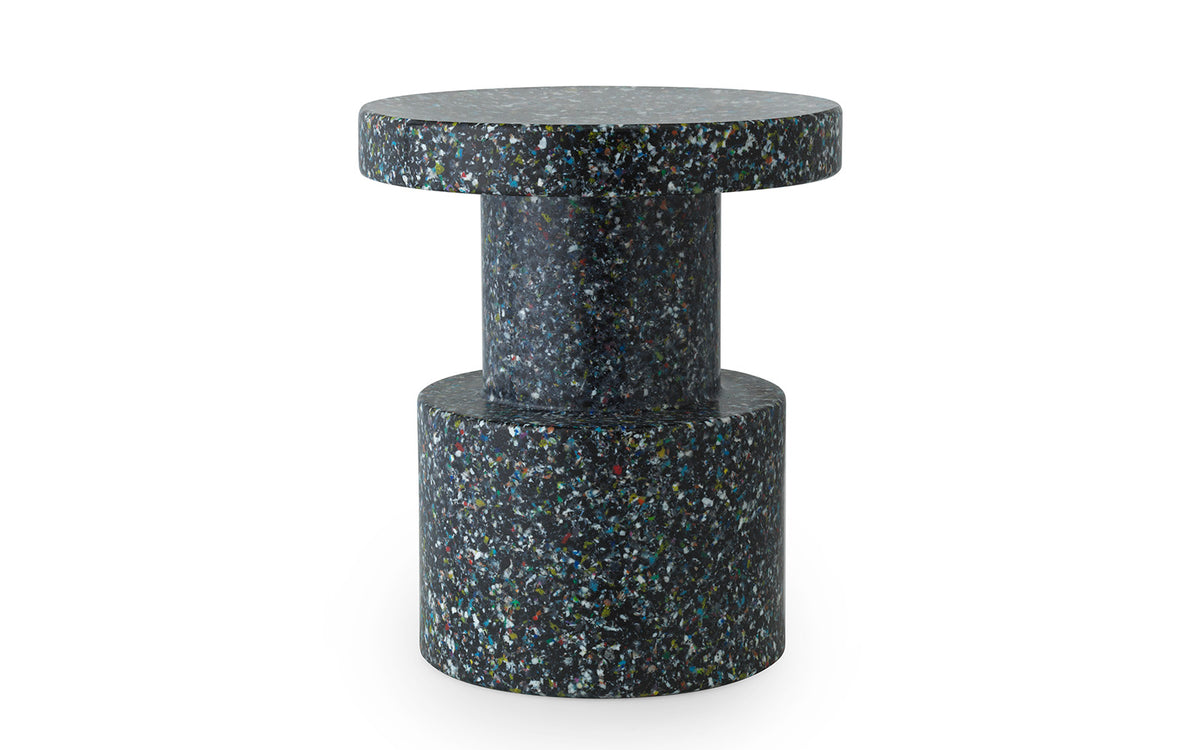 Bit Hocker in  präsentiert im Onlineshop von KAQTU Design AG. Hocker ist von Normann Copenhagen