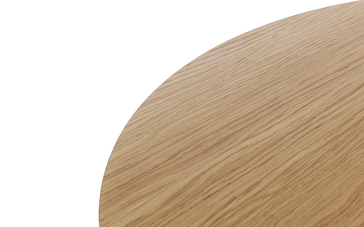 Slice Tisch Vol. 2 rund in  präsentiert im Onlineshop von KAQTU Design AG. Esstisch ist von Normann Copenhagen
