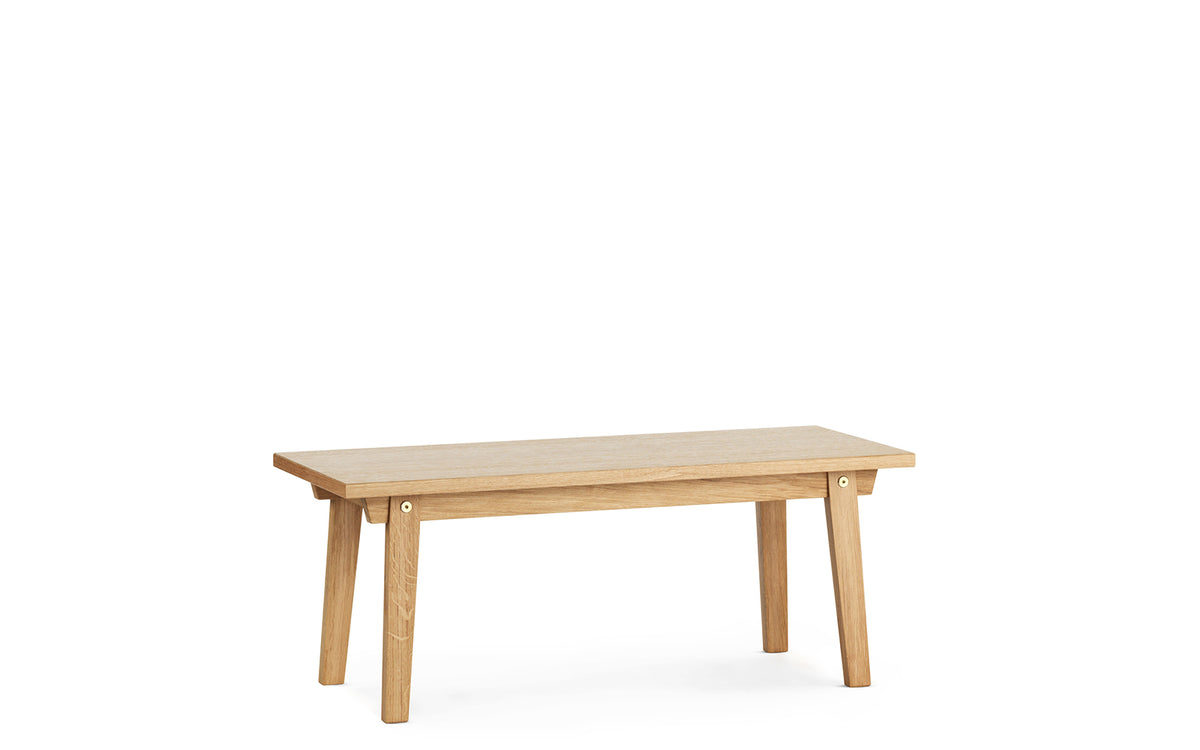 Slice Couchtisch vol. 2 42x100 cm Eiche in  präsentiert im Onlineshop von KAQTU Design AG. Couchtisch ist von Normann Copenhagen