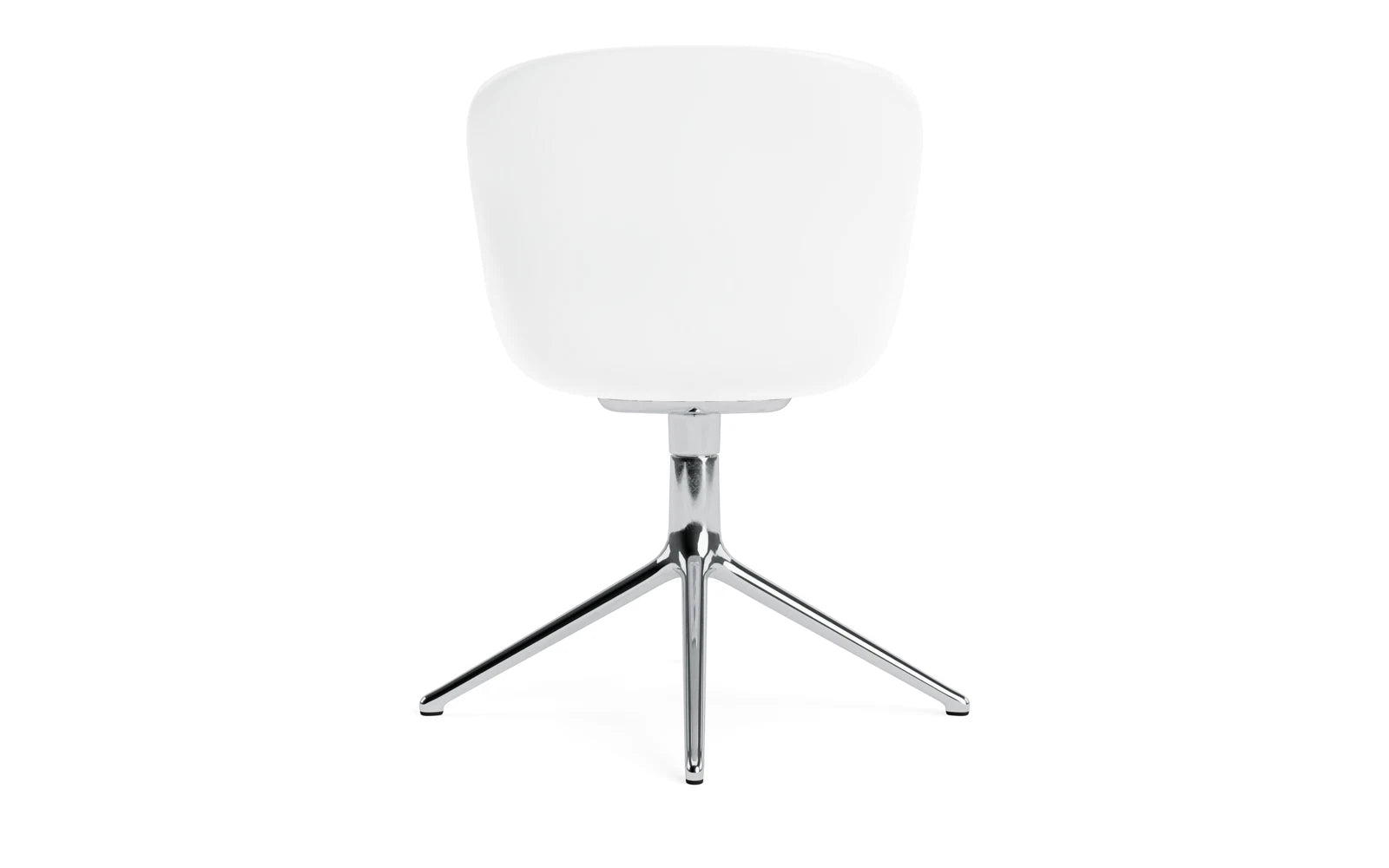 Der Hyg Drehsessel von Normann Copenhagen vereint dänische Hygge mit sanften Linien für ultimativen Komfort.