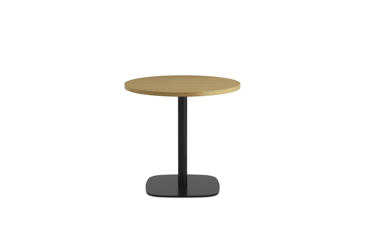 Form Café Table H65 Ø70 cm Eiche
